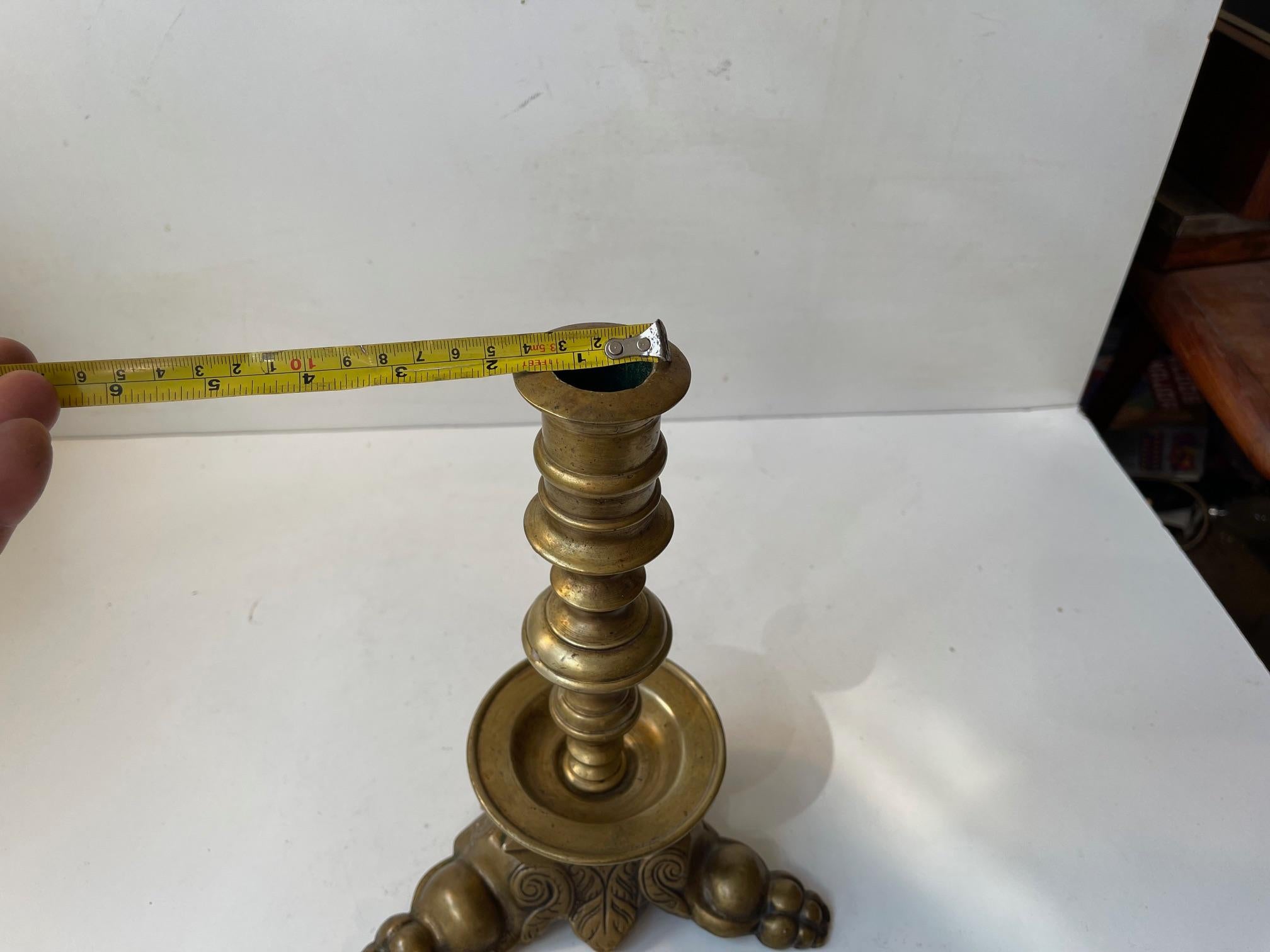 Antique Hand-engraved Brass Candleholder with Lions Feet For Sale 2
