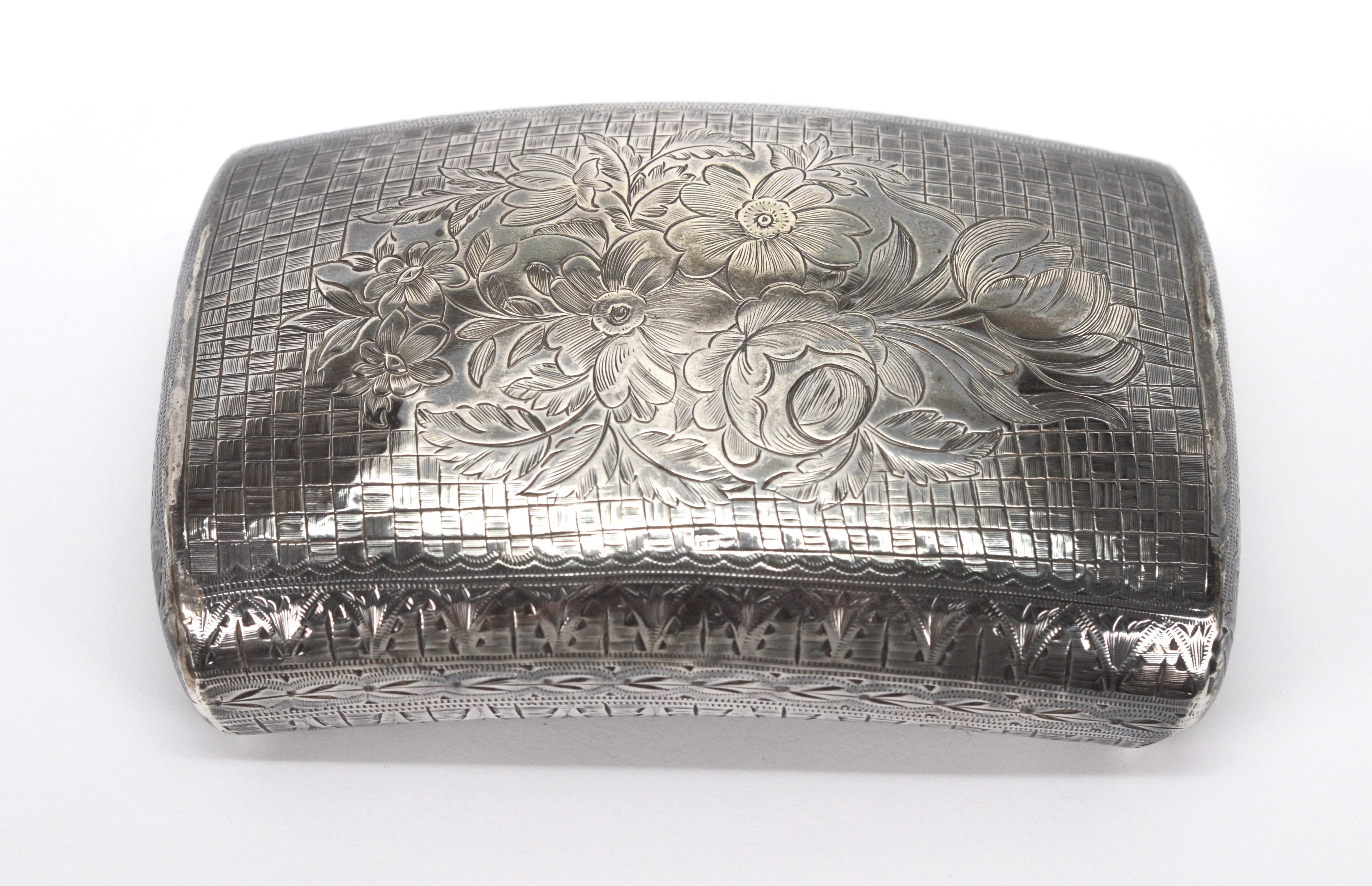 Antique Hand Engraved Sterling Silver Contoured Snuff Tobacco Box  For Sale 7