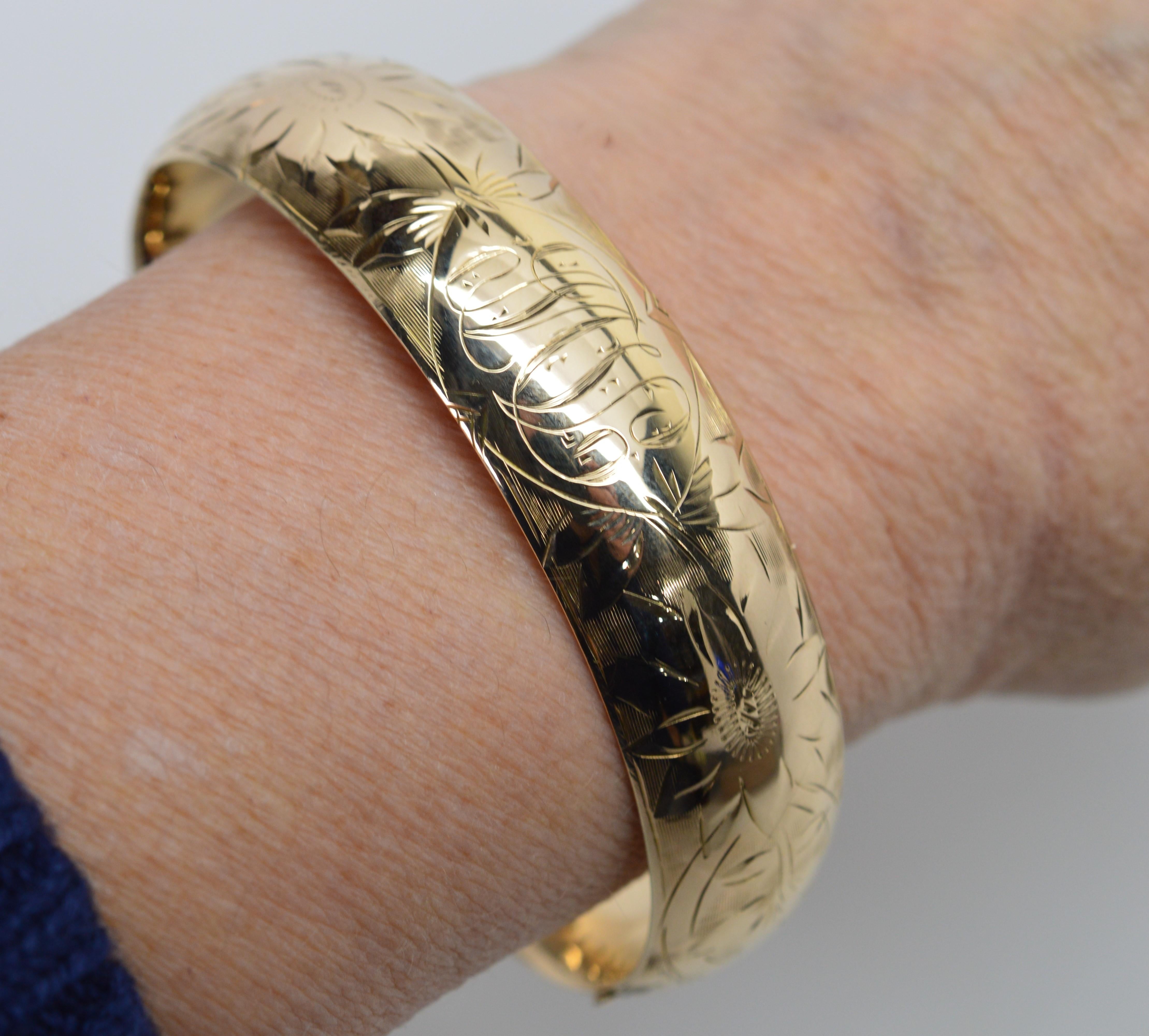 Antique Hand Engraved 14 Karat Yellow Gold Bangle Bracelet 1