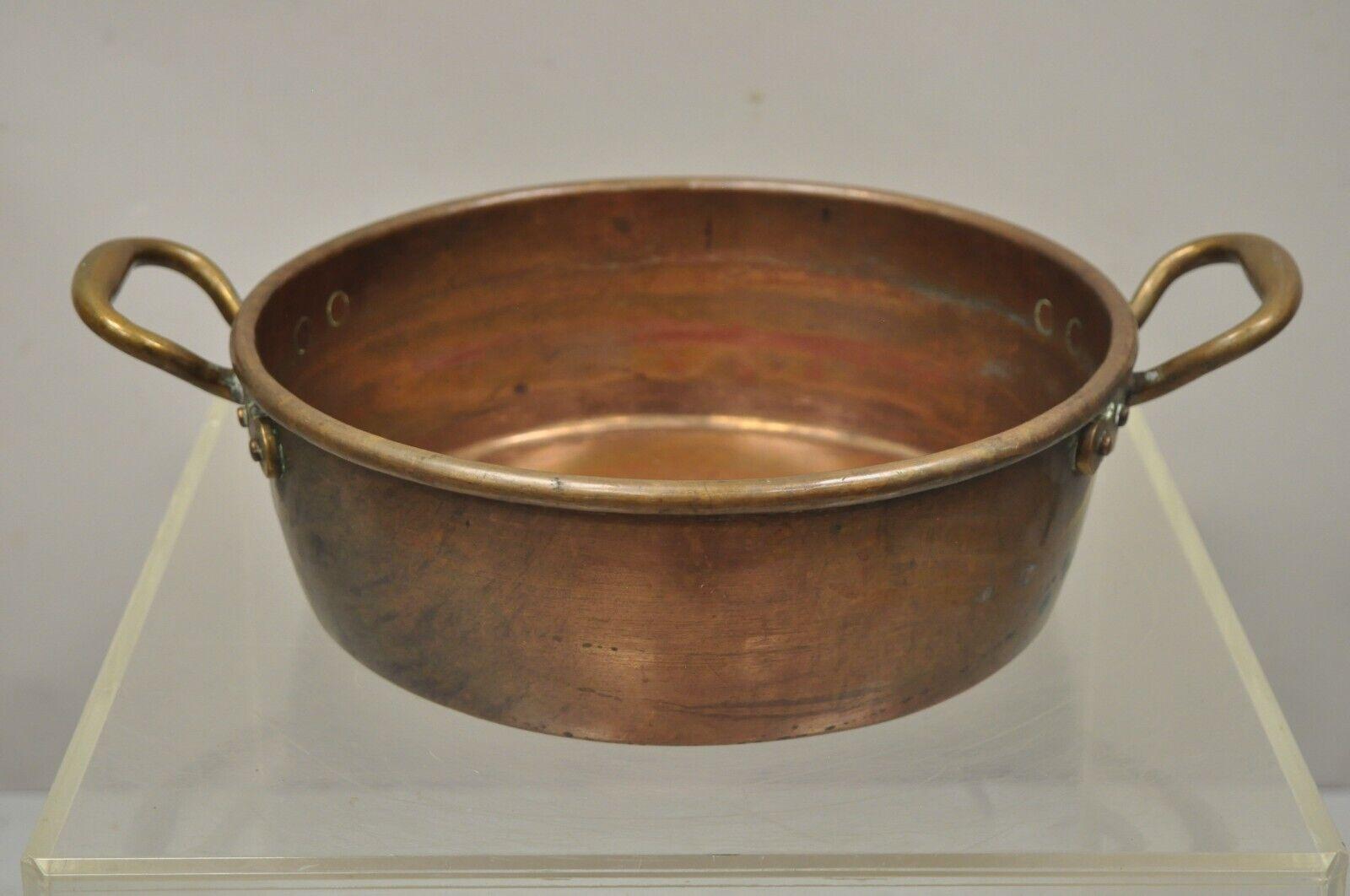 Antique Hand Forged Copper Cauldron Pot Twin Handles For Sale 3