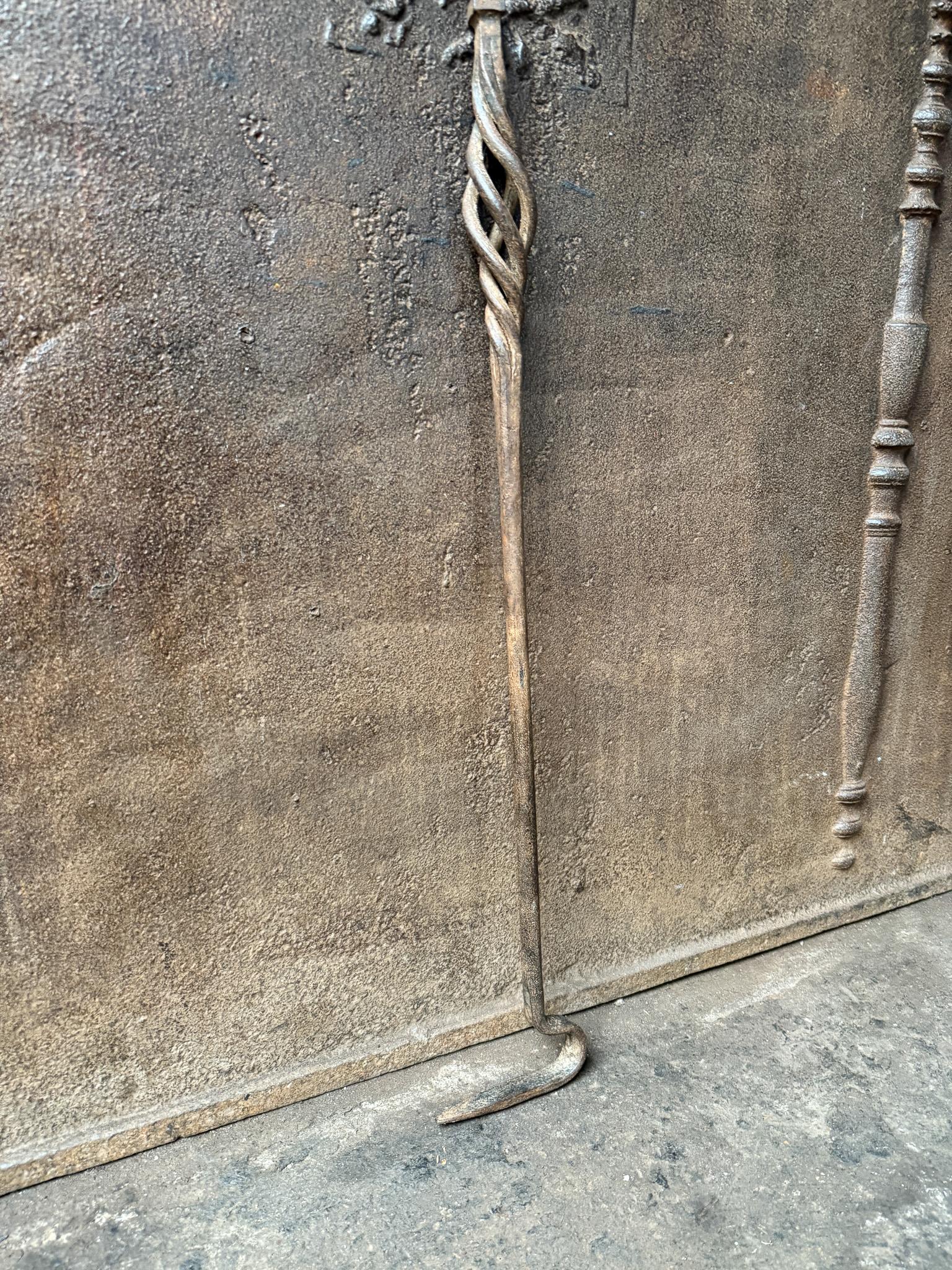 19th century French fire poker made of wrought iron. Napoleon III Period. The shovel is in a good condition.