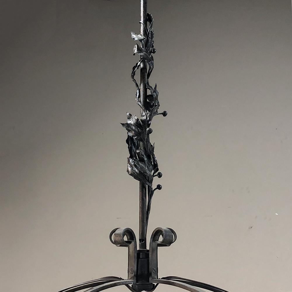 Antique Hand Forged Italian Wrought Iron Chandelier For Sale 1