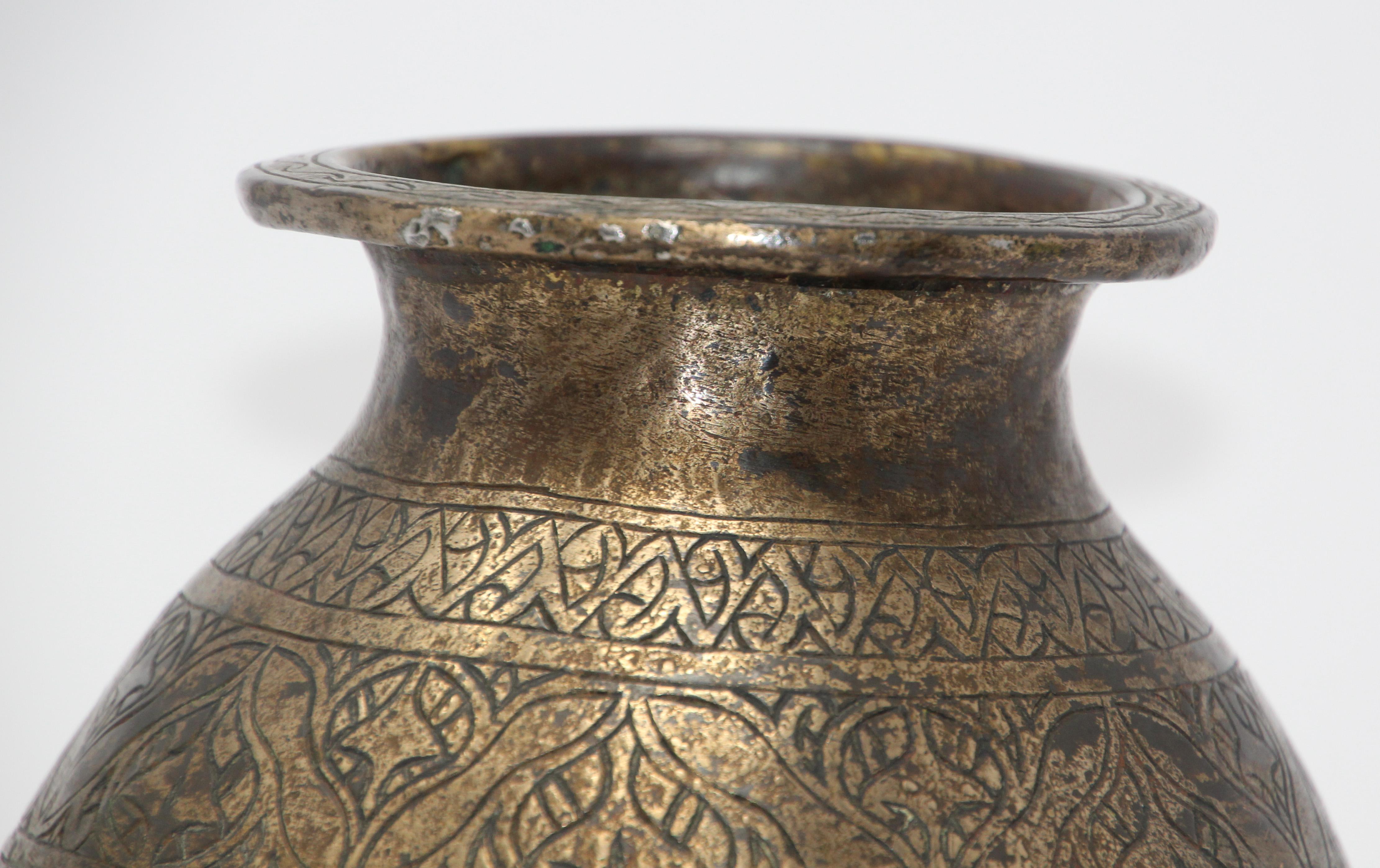 Antiker handgehämmerter Bronze-Zeremonientopf 