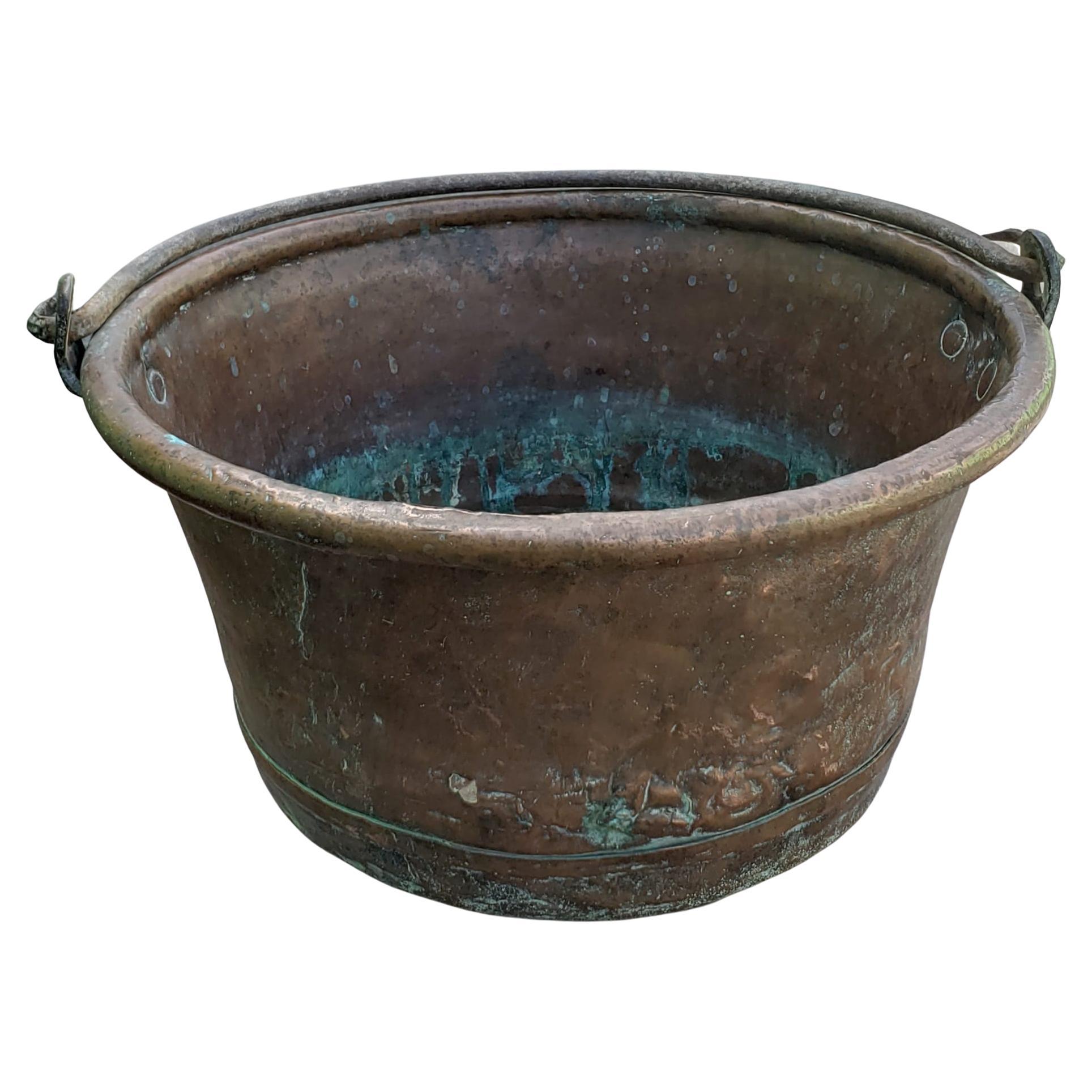 Victorian Antique Hand-Hammered Copper Bale with Iron Handle Bucket Jardiniere For Sale