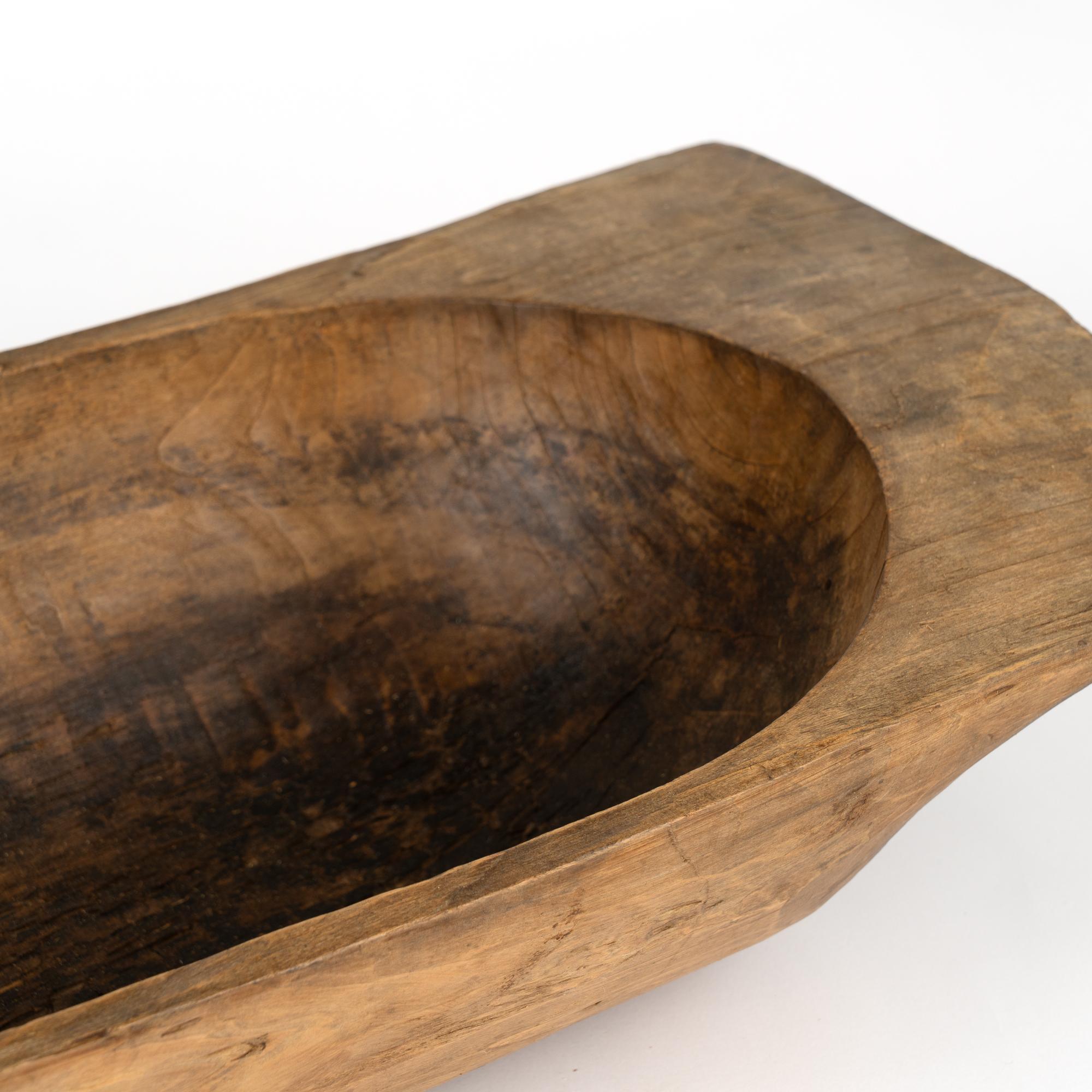 Antique Hand Hewn Wooden Dough Bowl, Hungary circa 1890 For Sale 2