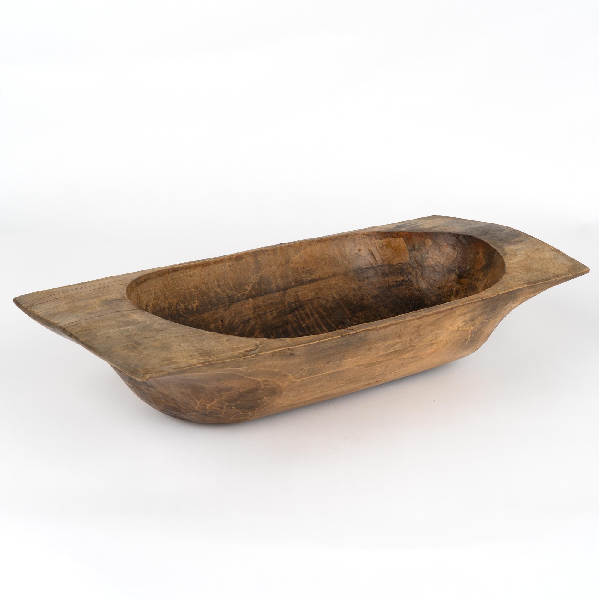 Antique Hand Hewn Wooden Dough Bowl, Hungary circa 1890 For Sale 3