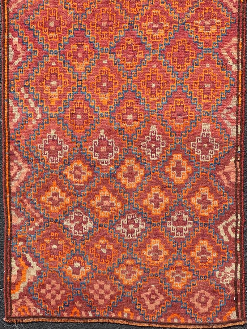 Antique Hand-Knotted Baluch Tribal Runner with All-Over Geometric Diamond Design In Good Condition For Sale In Atlanta, GA