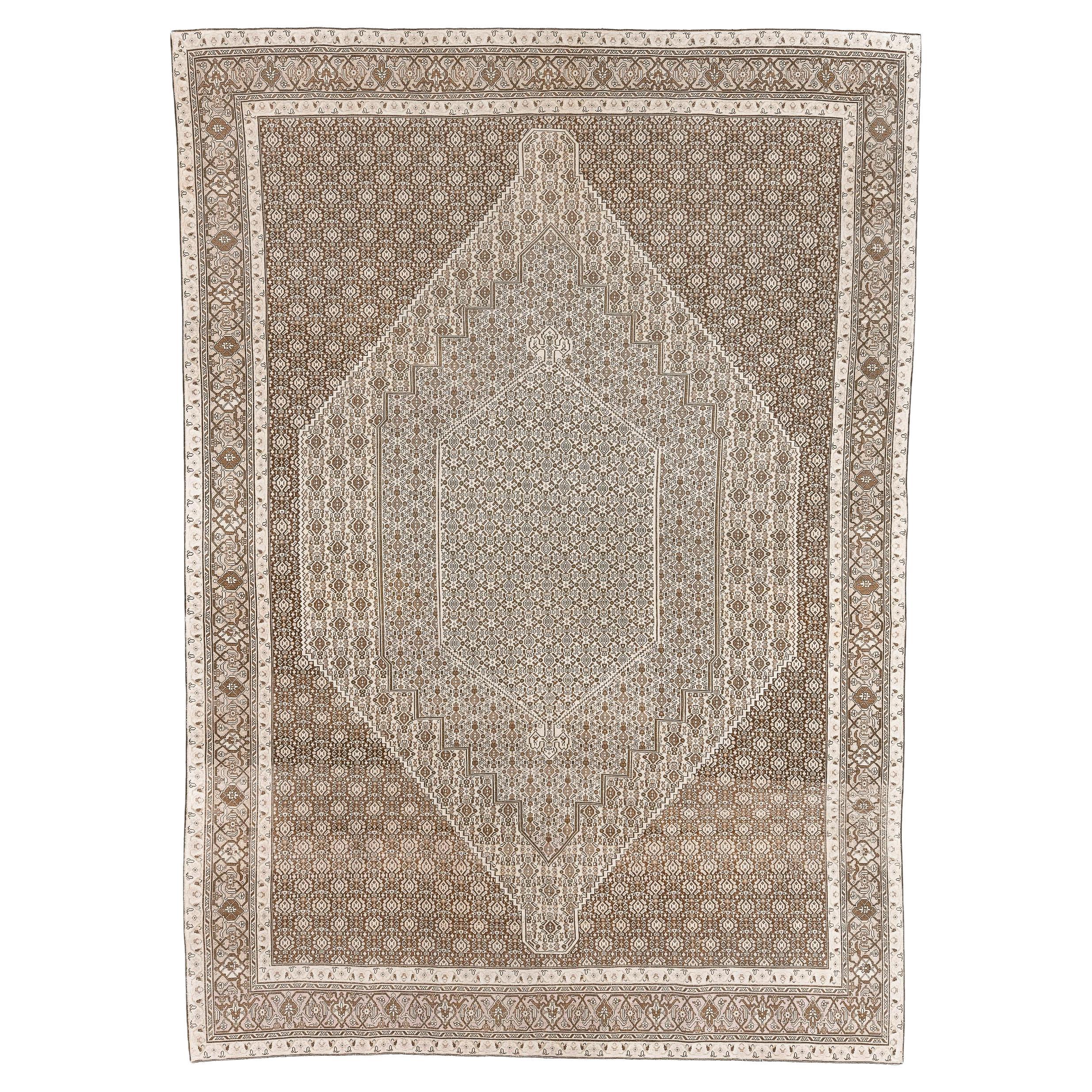 Antique Hand-Knotted Bidjar Rug – Geometric Persian Durability