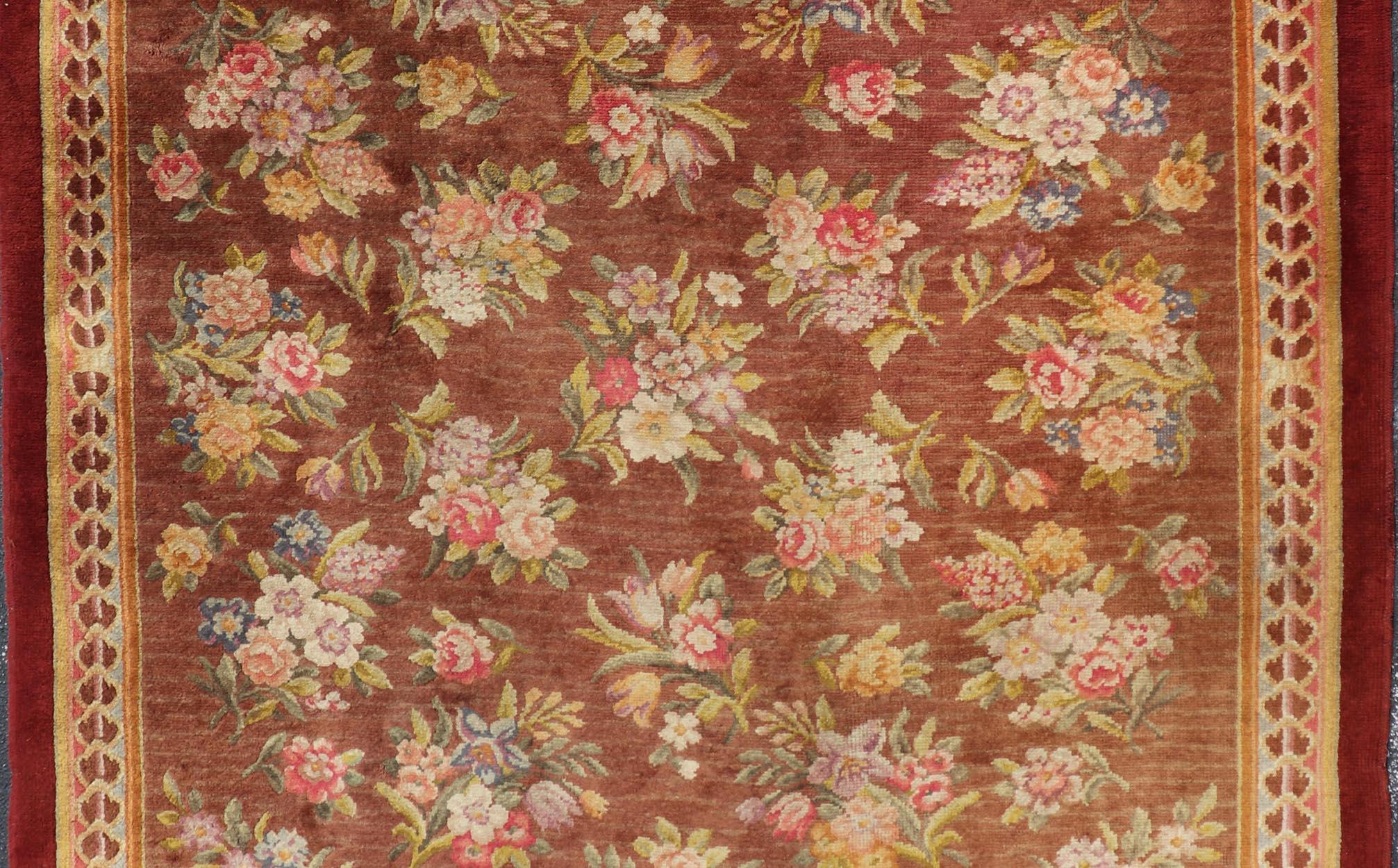 French Antique Hand Knotted European Savonnerie Rug in Wool with Floral Design For Sale