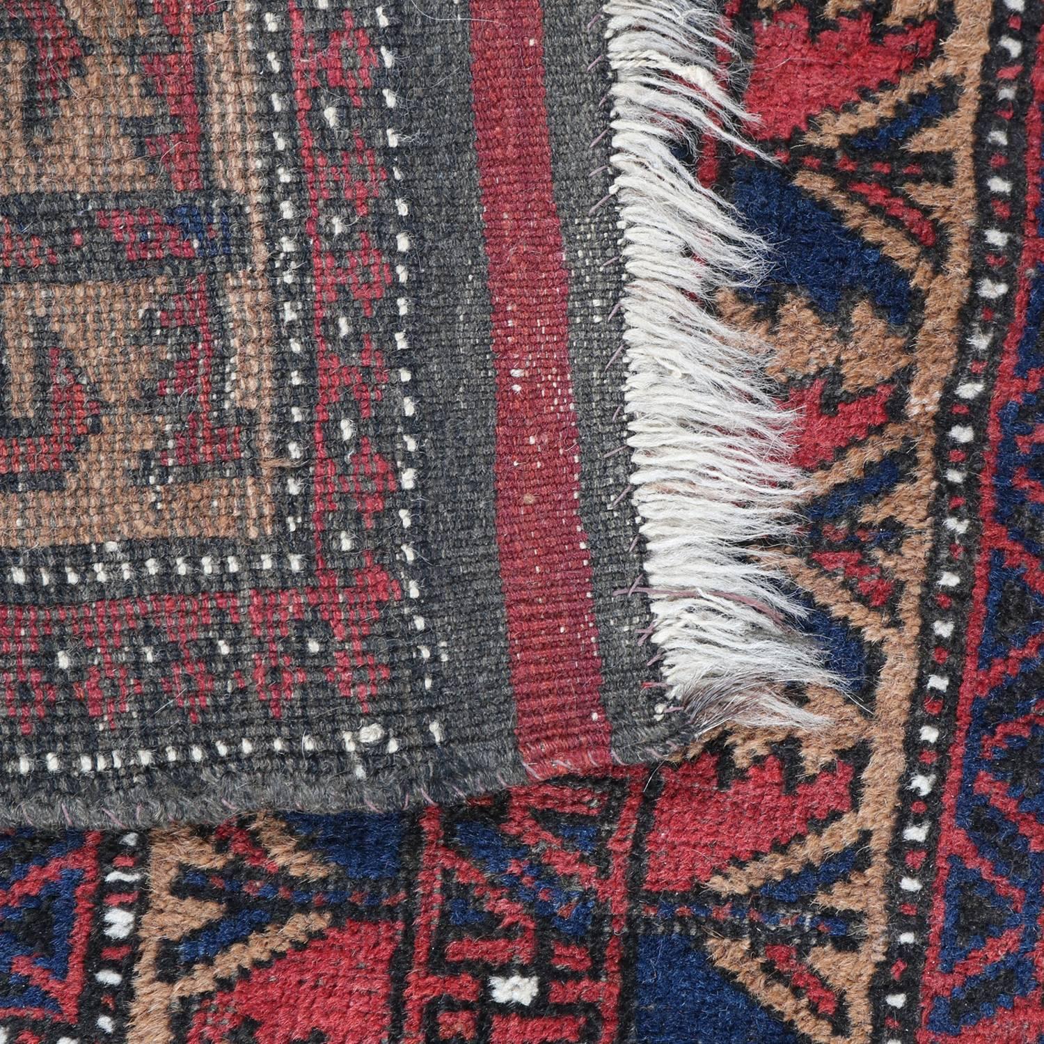 Antique Hand-Knotted Persian Baluch Prayer Rug, 1900 In Good Condition In Big Flats, NY