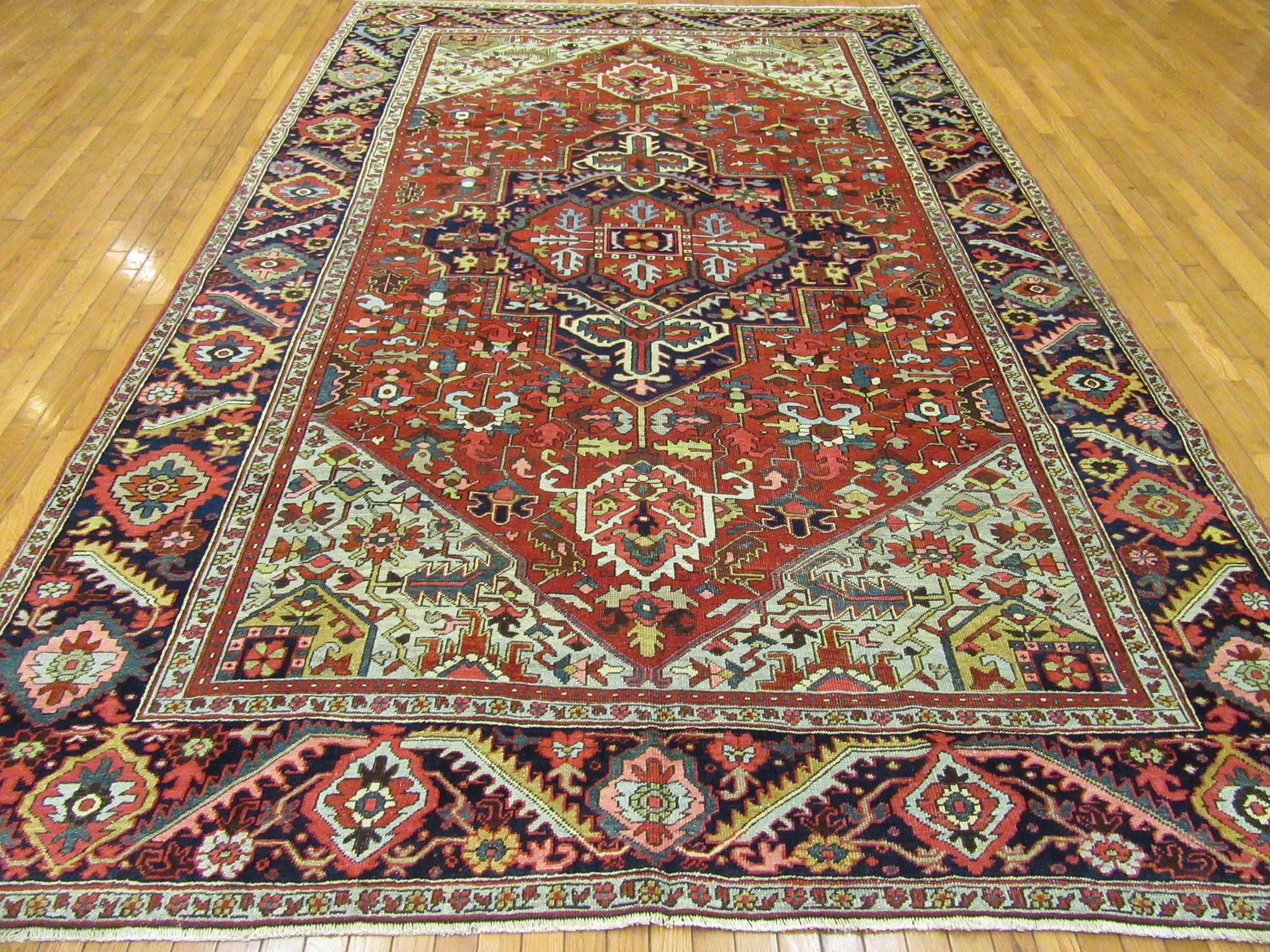 Antique Hand Knotted Persian Heriz Rug 3