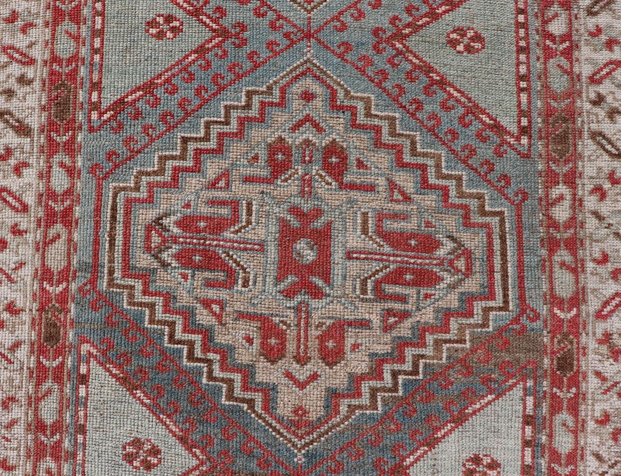 Antique Hand-Knotted Persian Kurdish Rug in Wool with Medallion Design For Sale 2