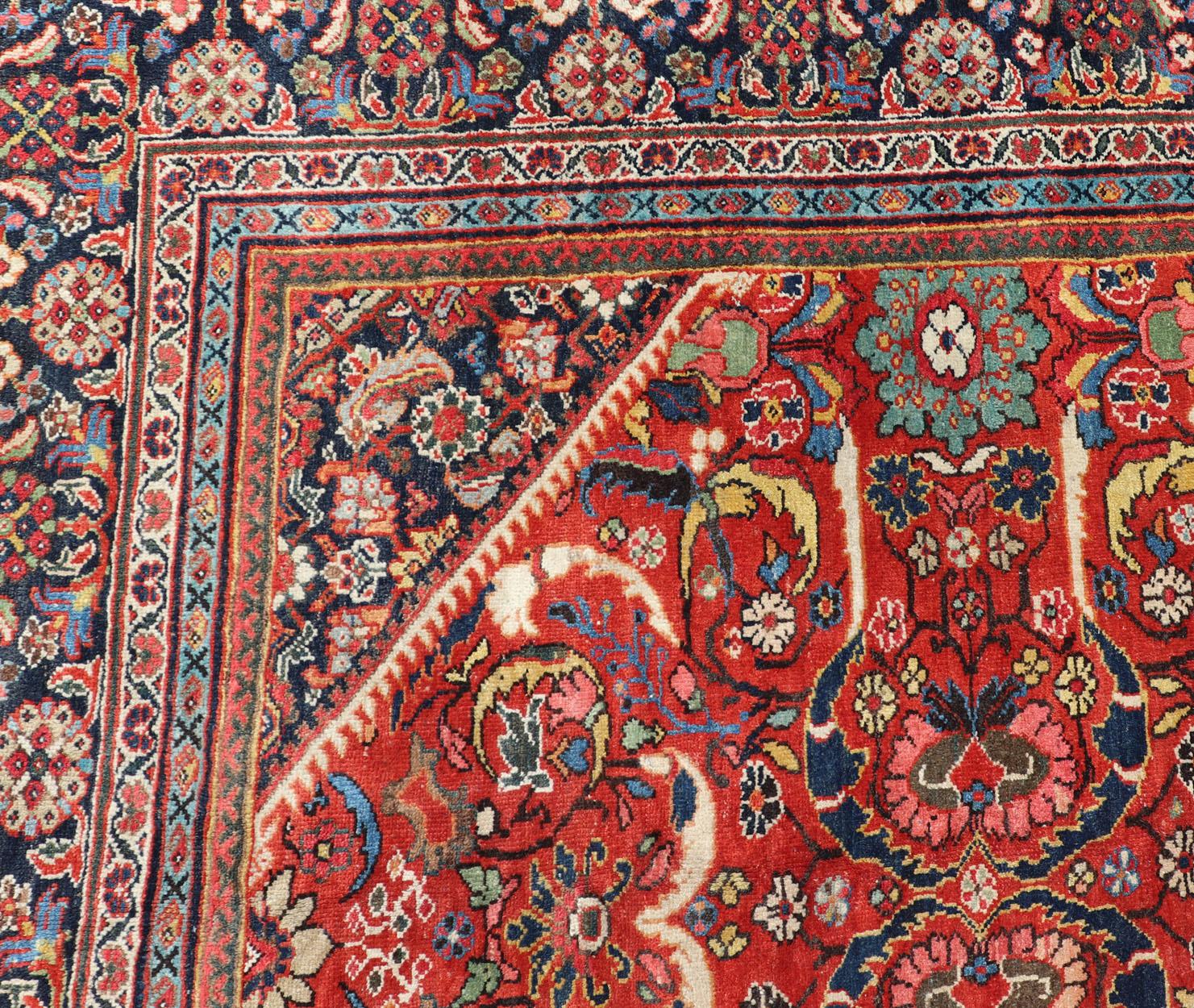 Antique Persian Sultanabad-Mahal Rug with All-Over Design on Red Field For Sale 5