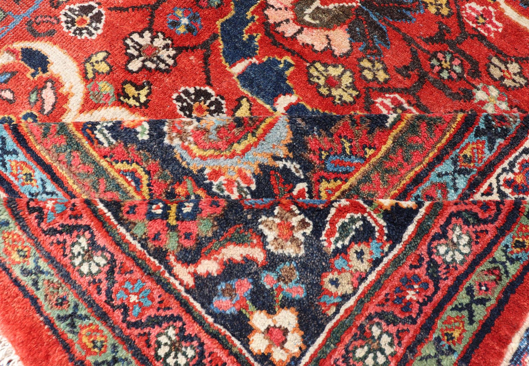 Antique Persian Sultanabad-Mahal Rug with All-Over Design on Red Field For Sale 12