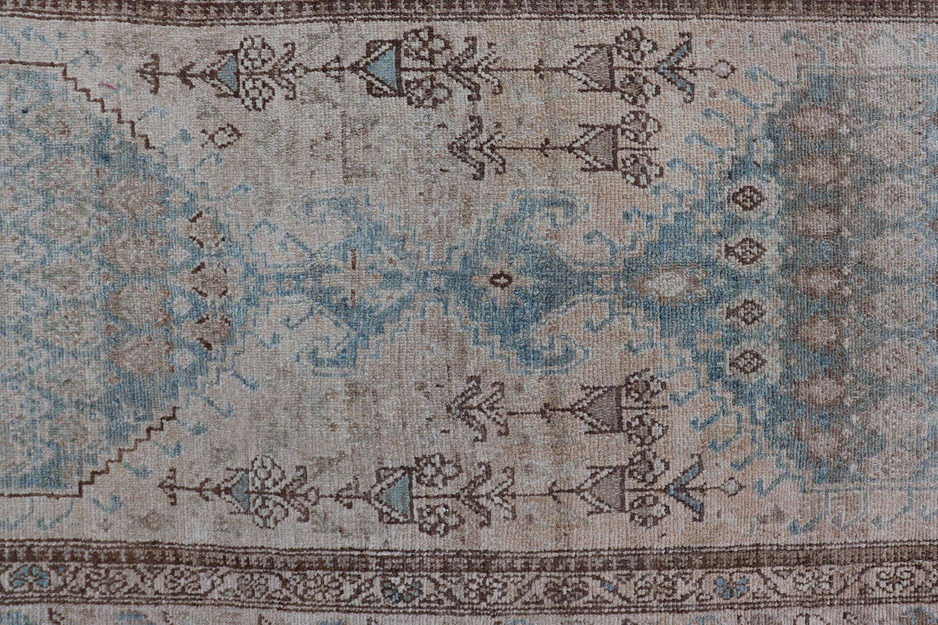 Antique Hand-Knotted Persian Malayer with Large Sub-Geometric Medallion Design For Sale 7