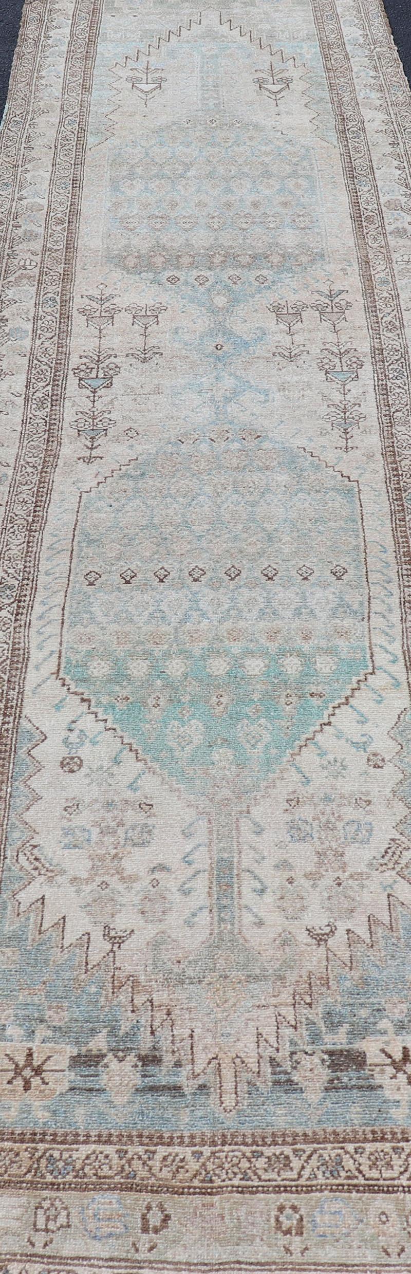 Antique Hand-Knotted Persian Malayer with Large Sub-Geometric Medallion Design For Sale 2