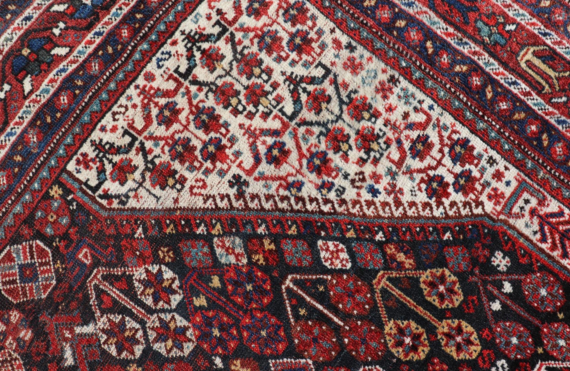 Antique Hand-Knotted Persian Qashqai Rug in Wool with All-Over Tribal Design For Sale 2