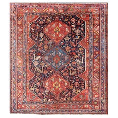 Ancien tapis persan Qashqai Shiraz tribal nou  la main avec motif tribal