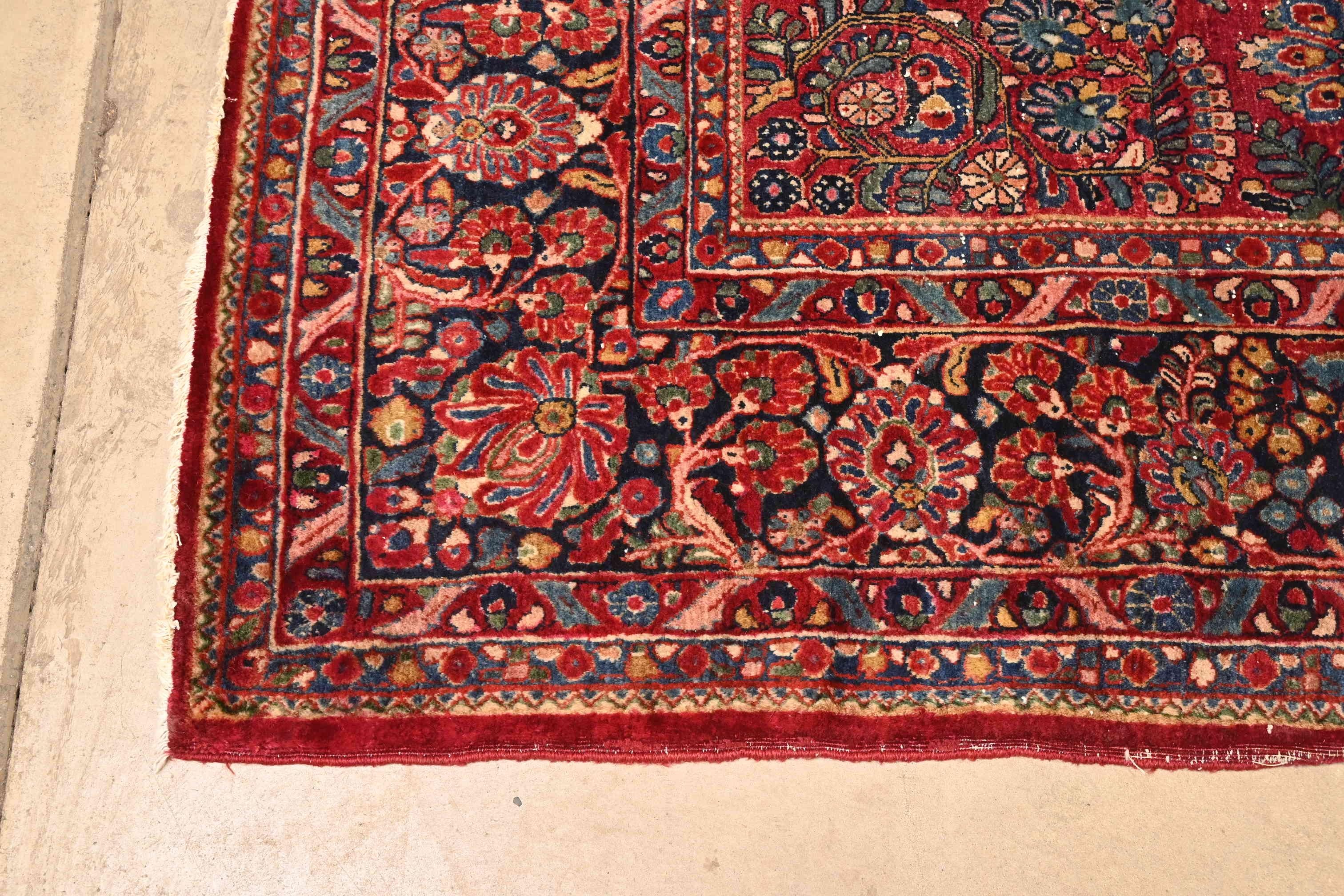 Antique Hand-Knotted Persian Sarouk Large Room Size Wool Rug, Circa 1920s 2