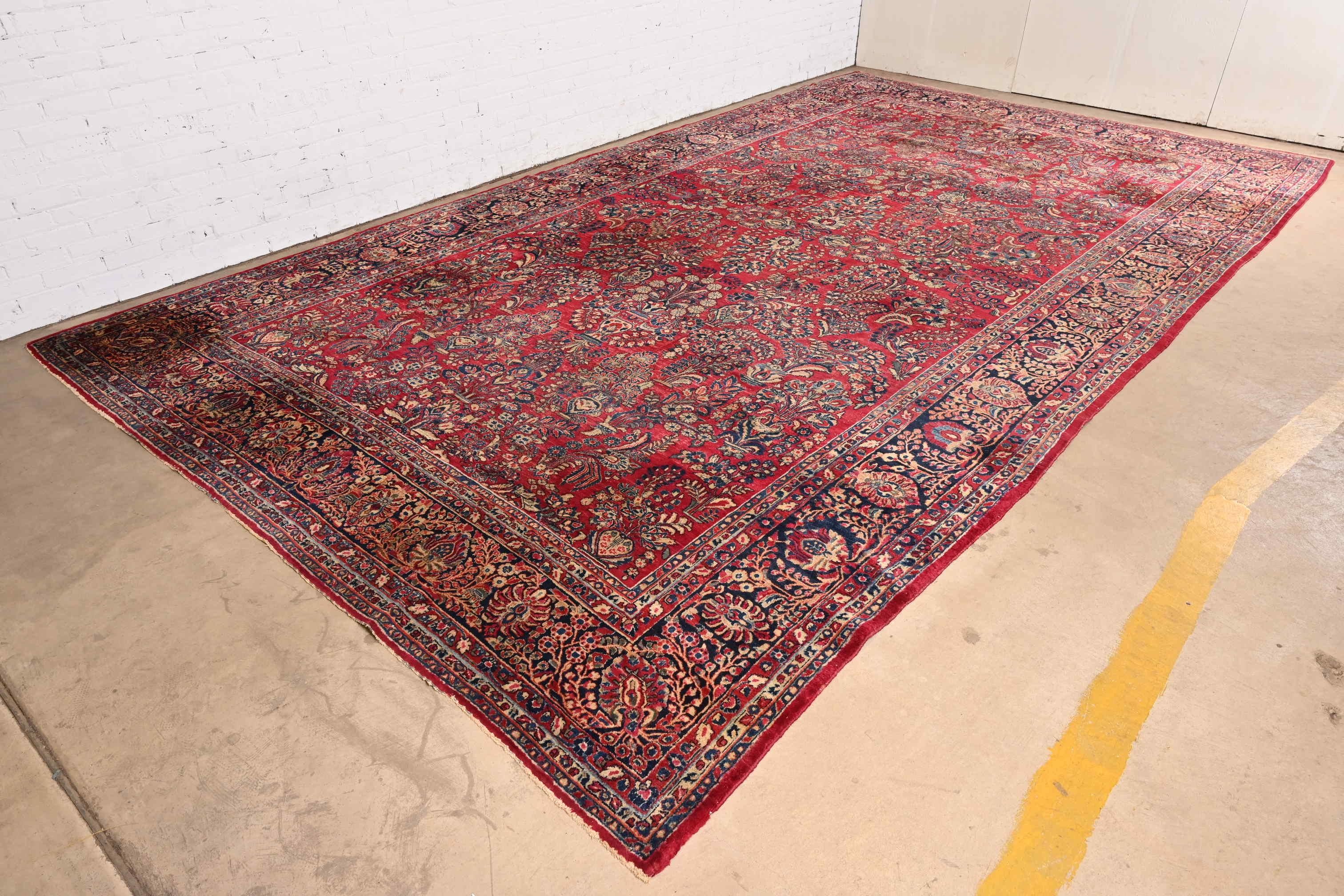 Antique Hand-Knotted Persian Sarouk Large Room Size Wool Rug, Circa 1930s In Good Condition For Sale In South Bend, IN