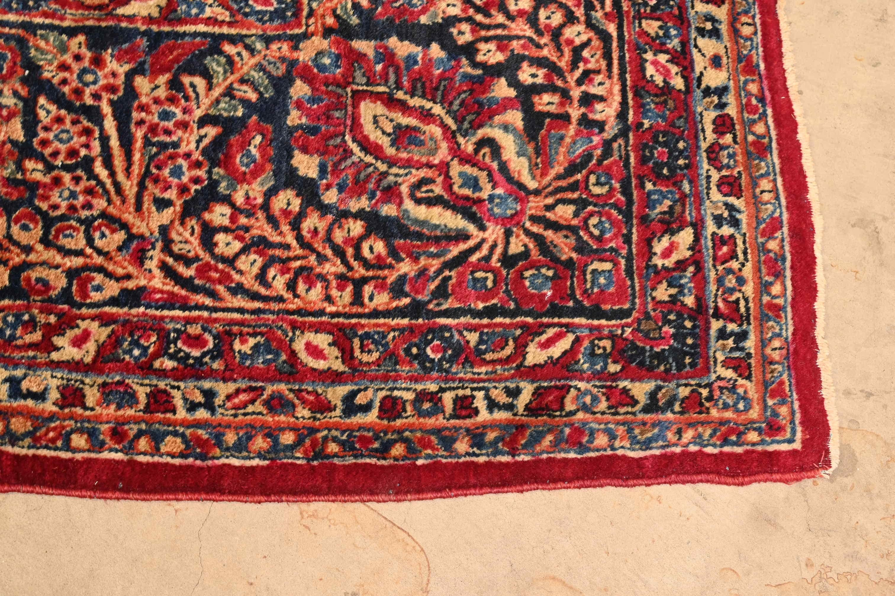 Antique Hand-Knotted Persian Sarouk Large Room Size Wool Rug, Circa 1930s For Sale 1