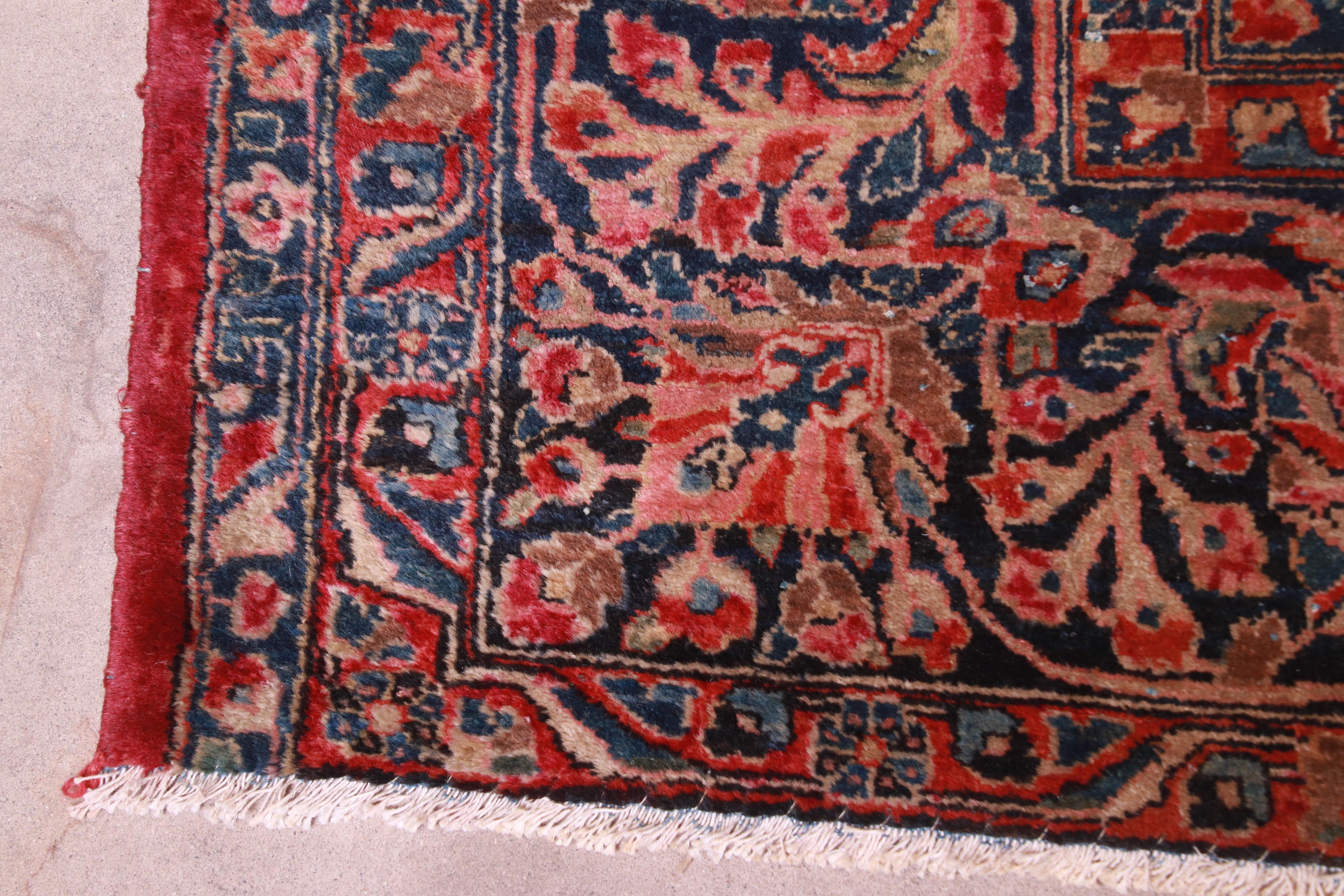 Antique Hand Knotted Persian Sarouk Room Size Rug, circa 1930s 2