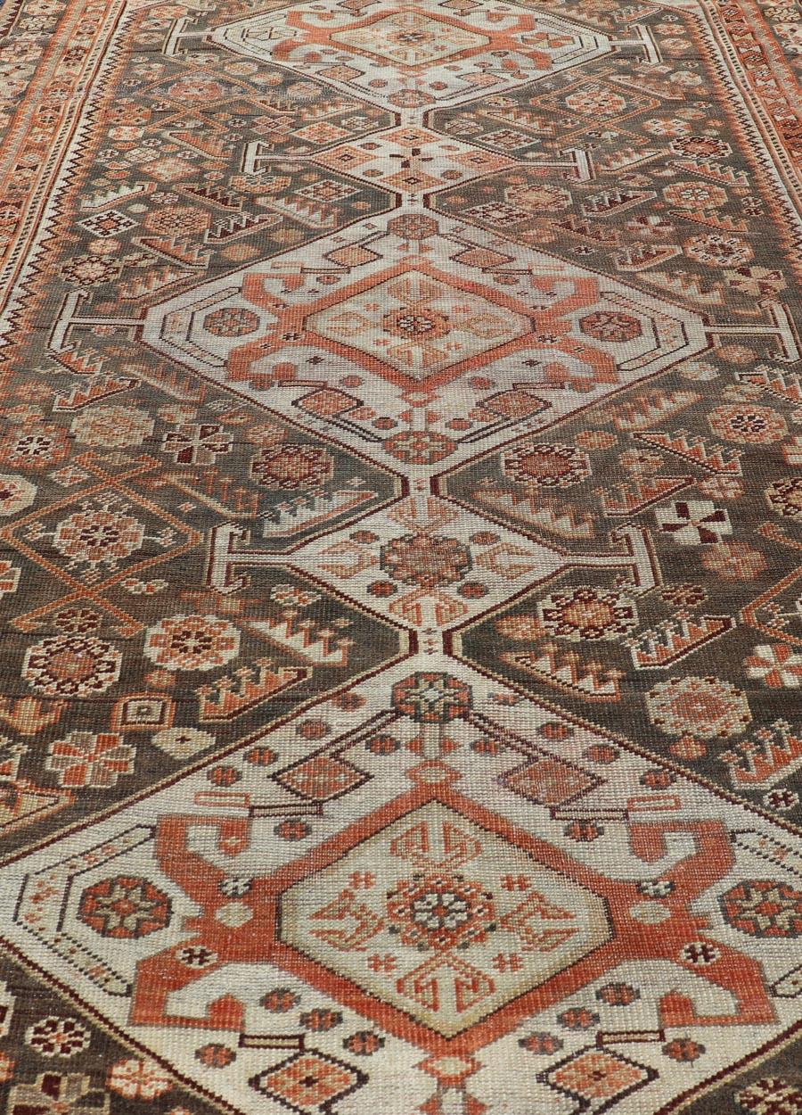 Antique Hand-Knotted Persian Shiraz in Wool with All-Over Medallion Design For Sale 3