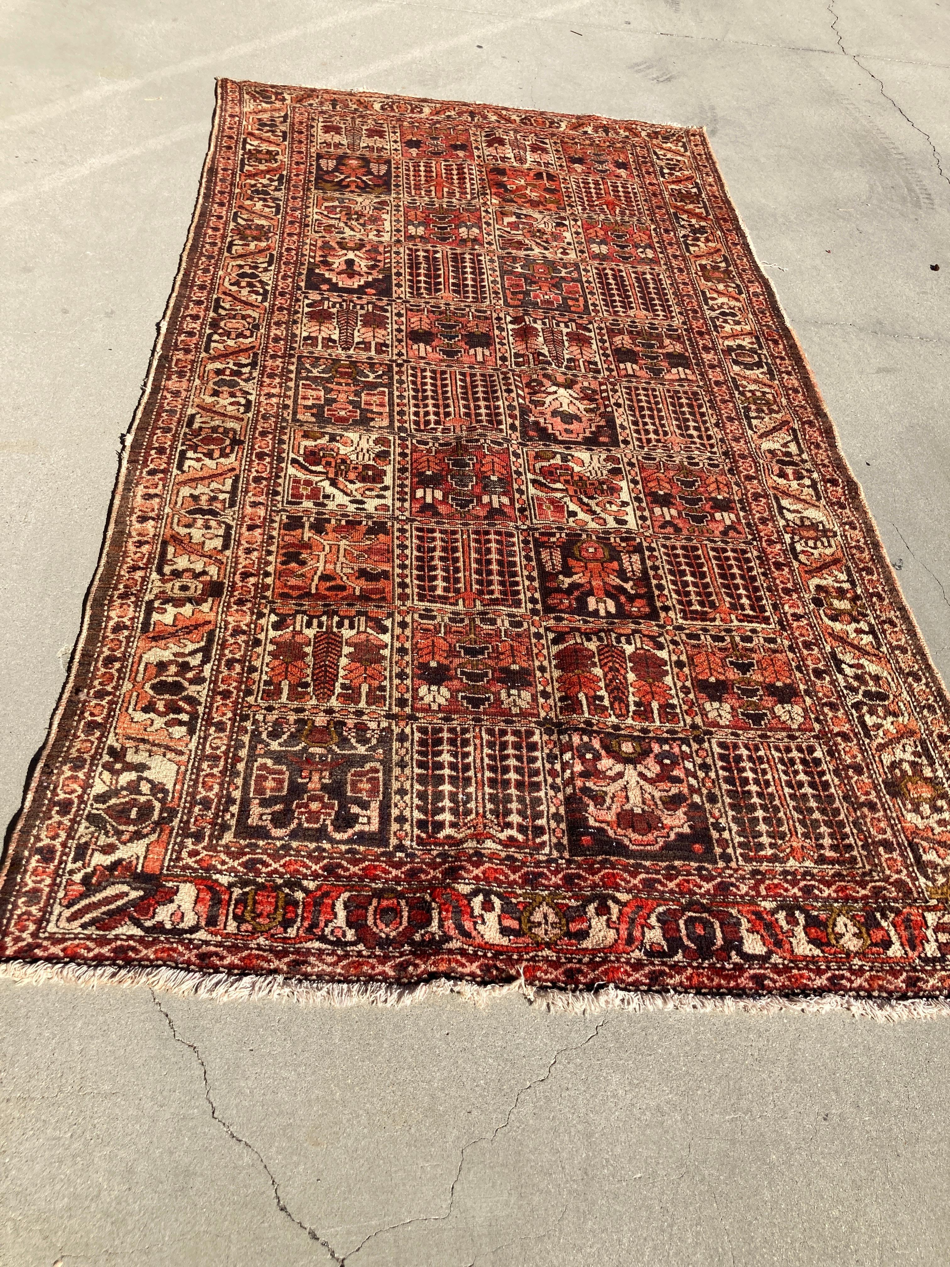Antique Hand-Knotted Rug from Turkey For Sale 4
