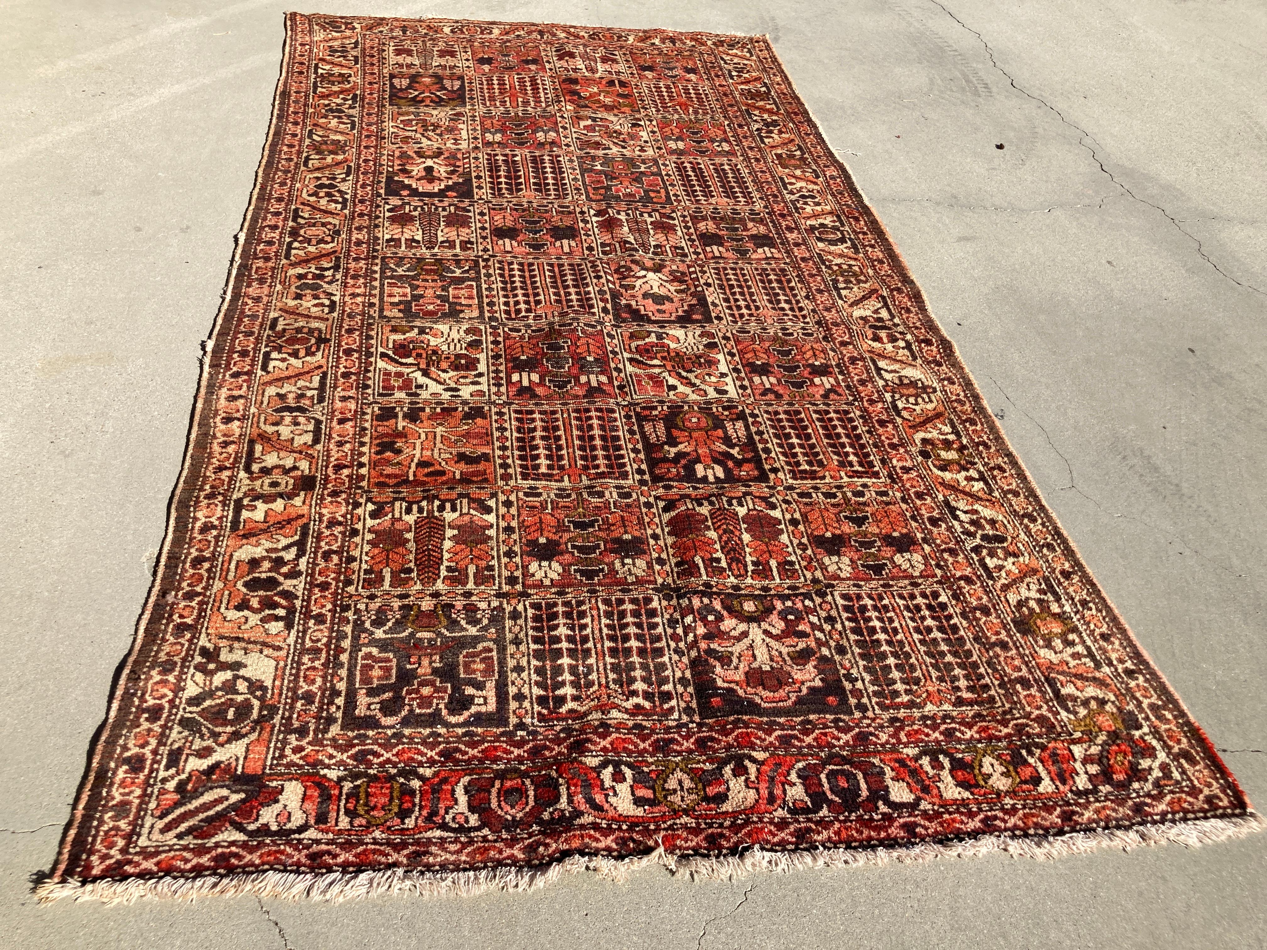 Antique Hand-Knotted Rug from Turkey For Sale 5