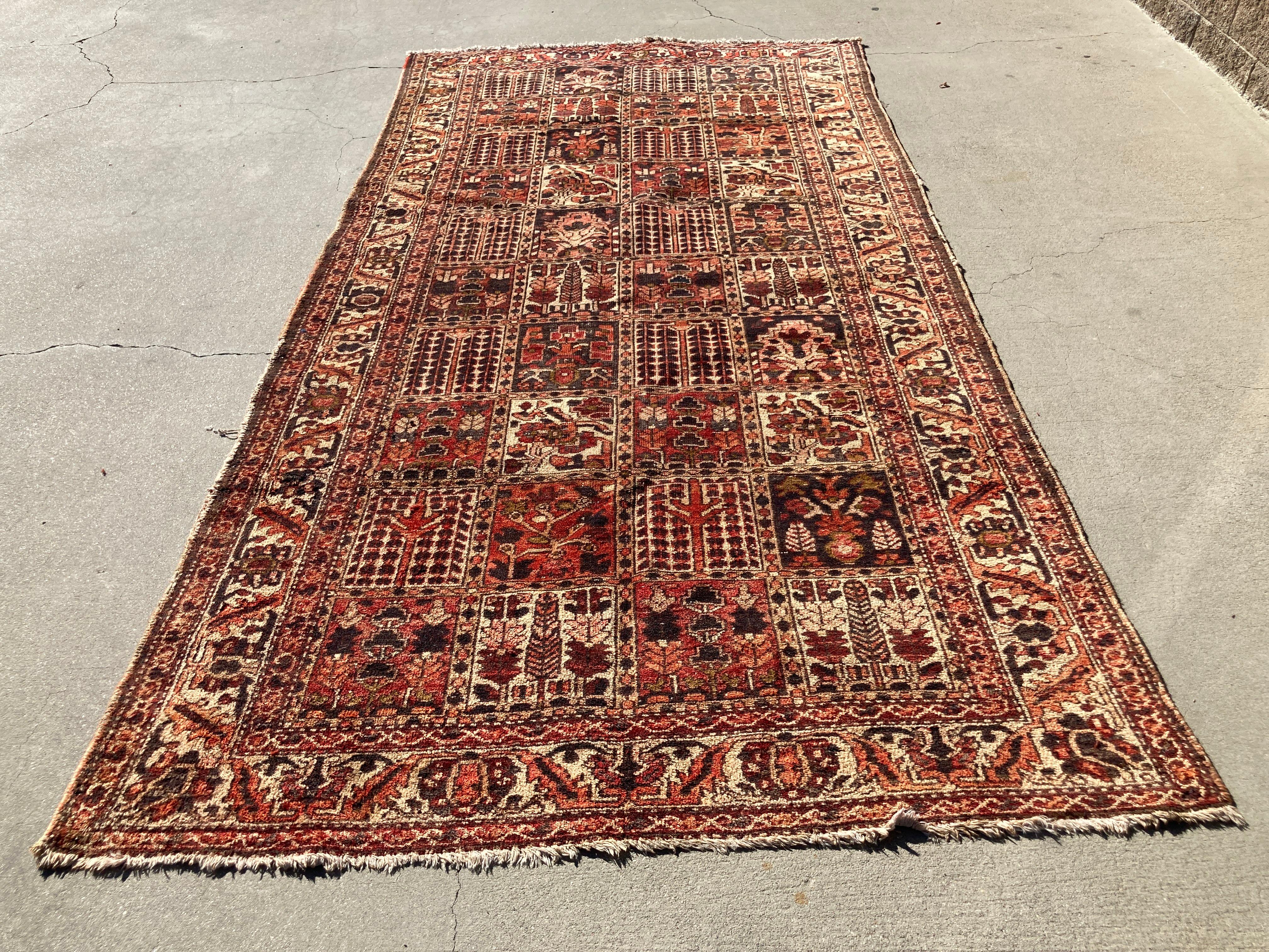 Antique Hand-Knotted Rug from Turkey For Sale 9