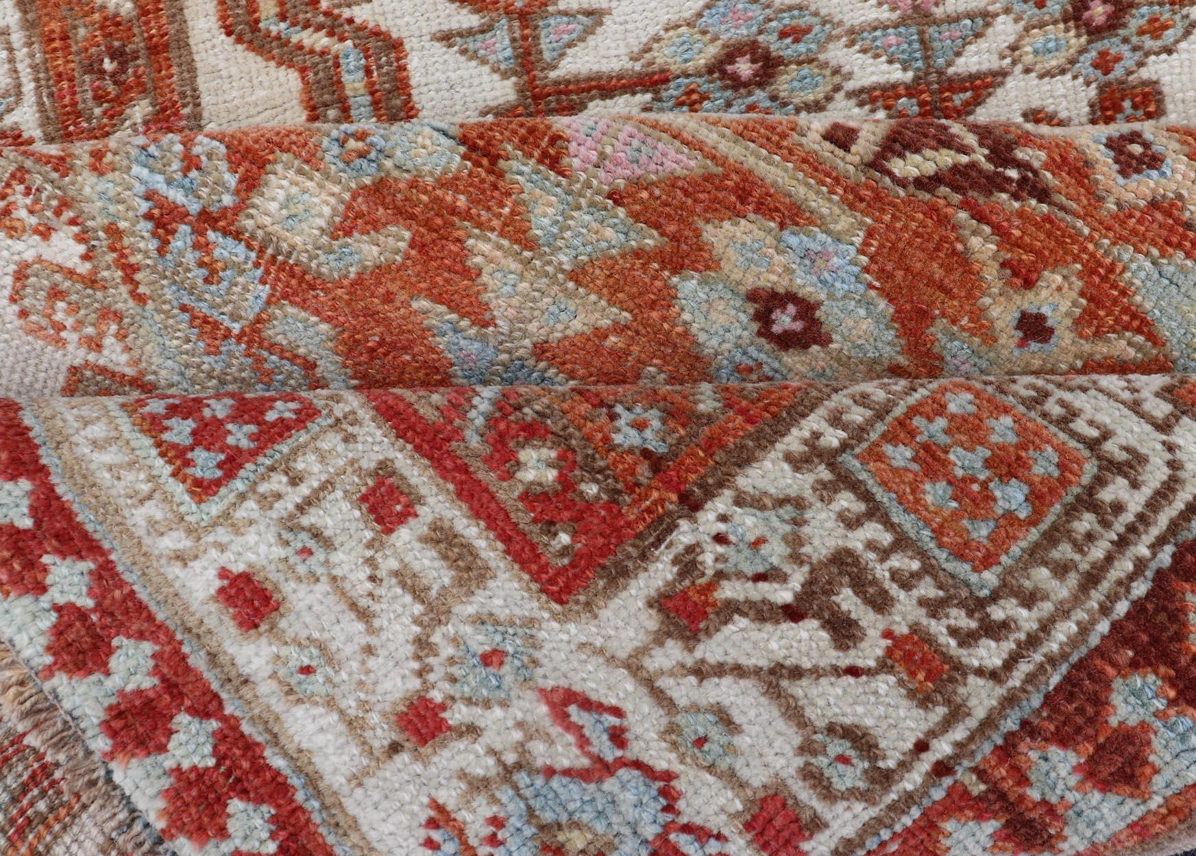 Antique Hand-Knotted Sarab Runner with Sub-Geometric Design in Red, Blue & Ivory For Sale 5