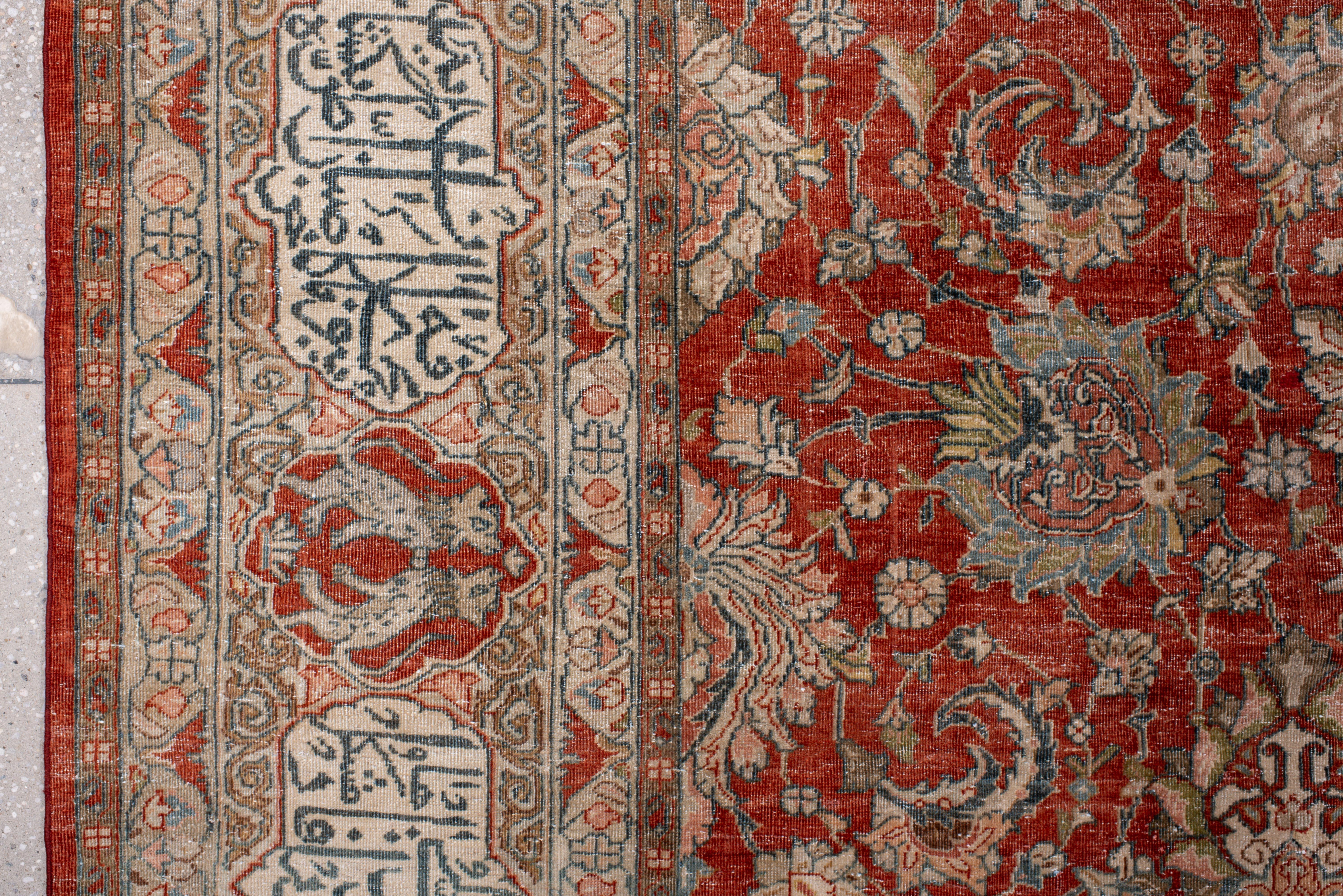 Lana Antico tappeto Tabriz annodato a mano - Bordo calligrafico persiano in vendita