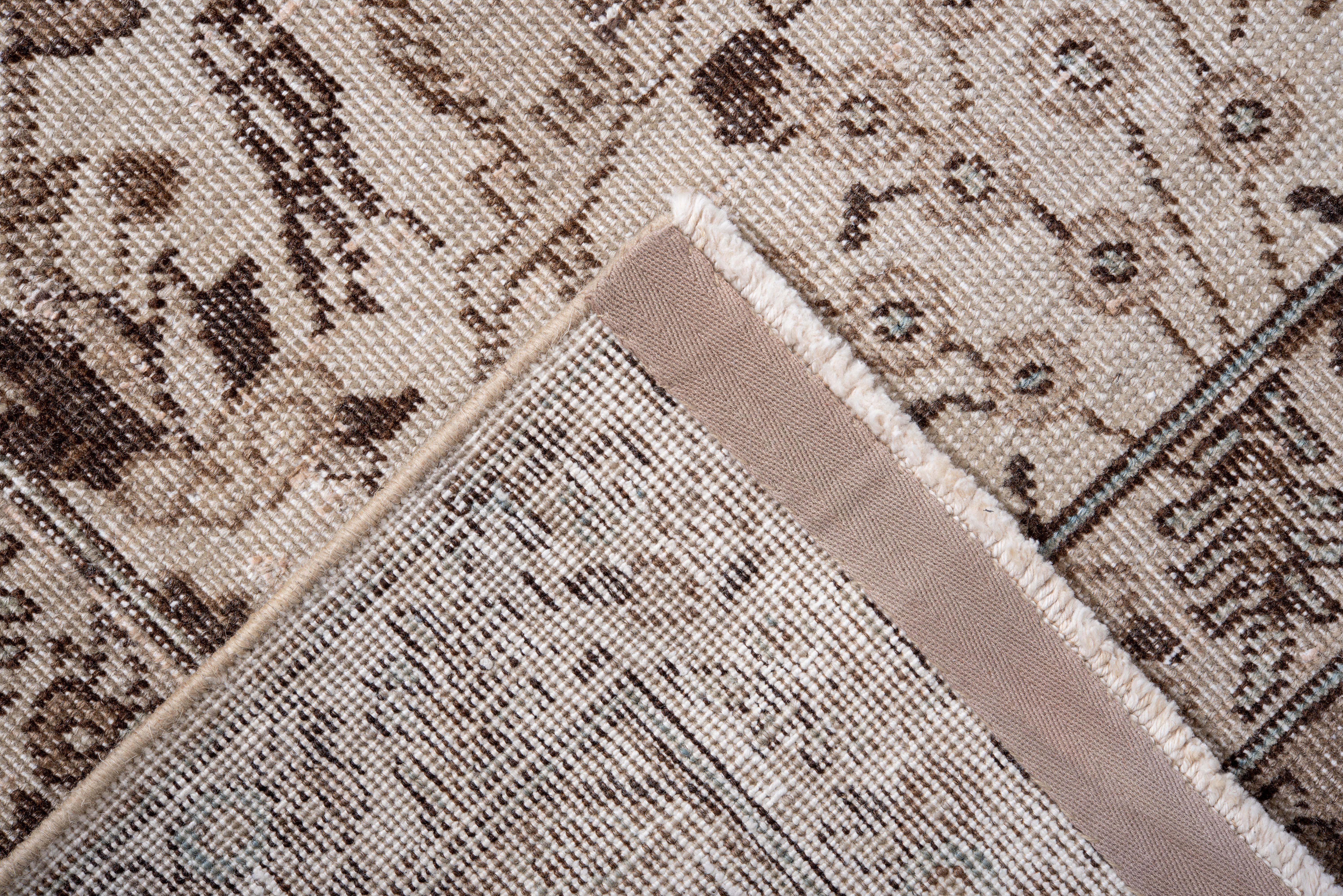 Antiker handgeknüpfter Tabriz-Teppich - Persische Jagdszenen-Design im Zustand „Gut“ im Angebot in New York, NY
