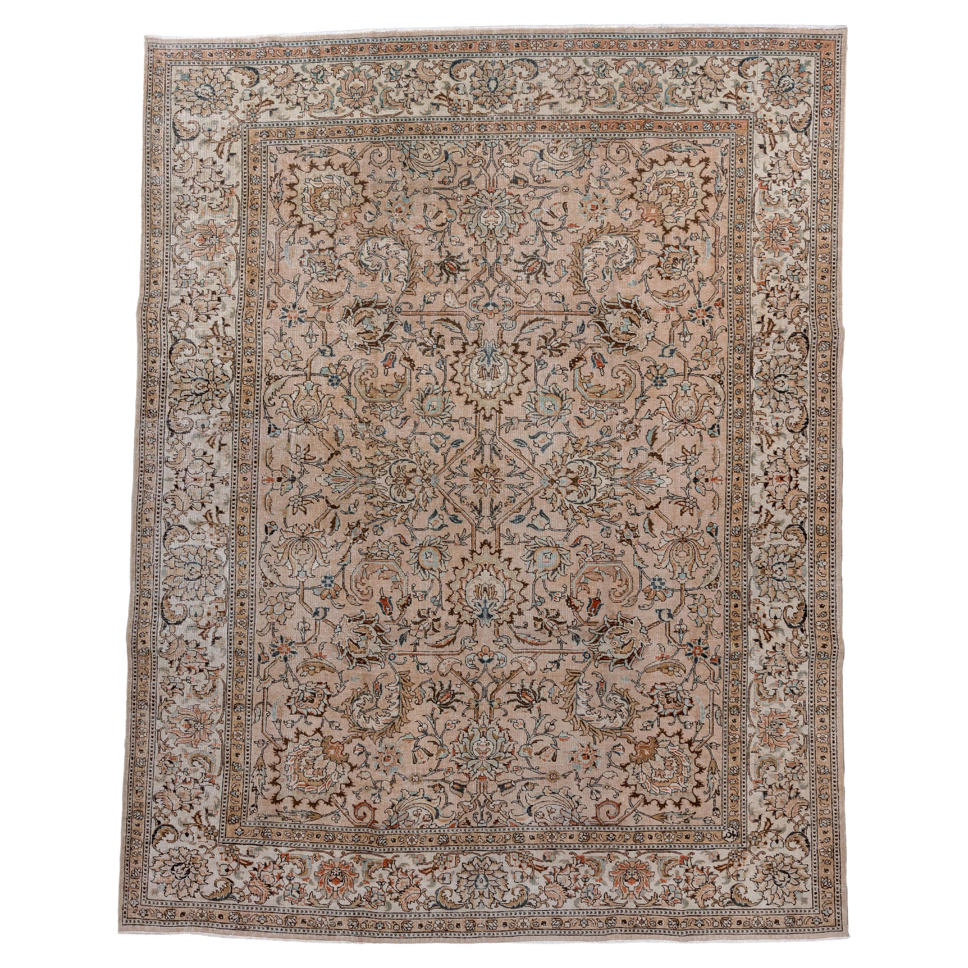 Antique Hand-Knotted Tabriz Rug – Refined Persian Floral Design