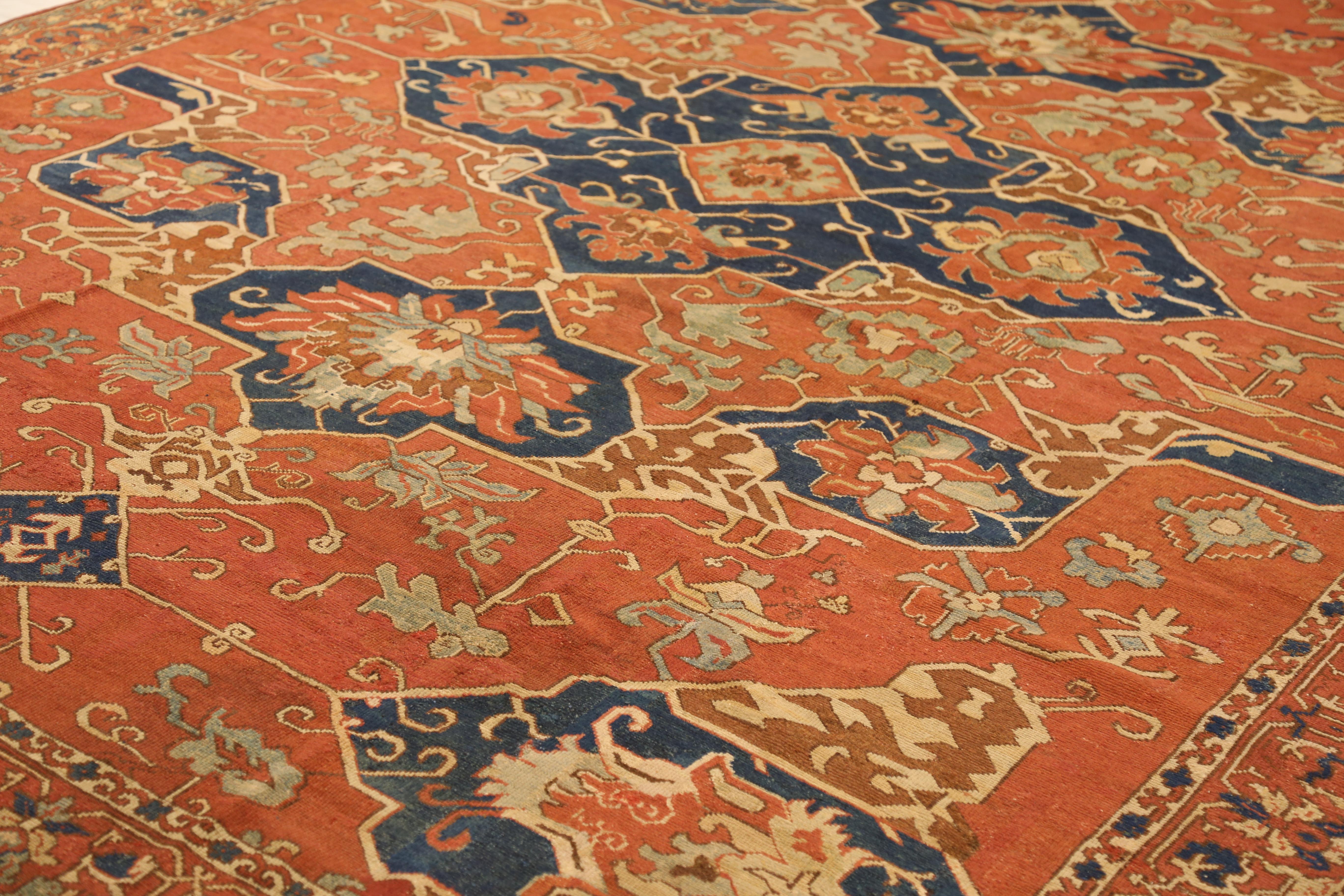 Heriz Serapi Antique Hand Knotted Turkish Rug Heriz Design For Sale