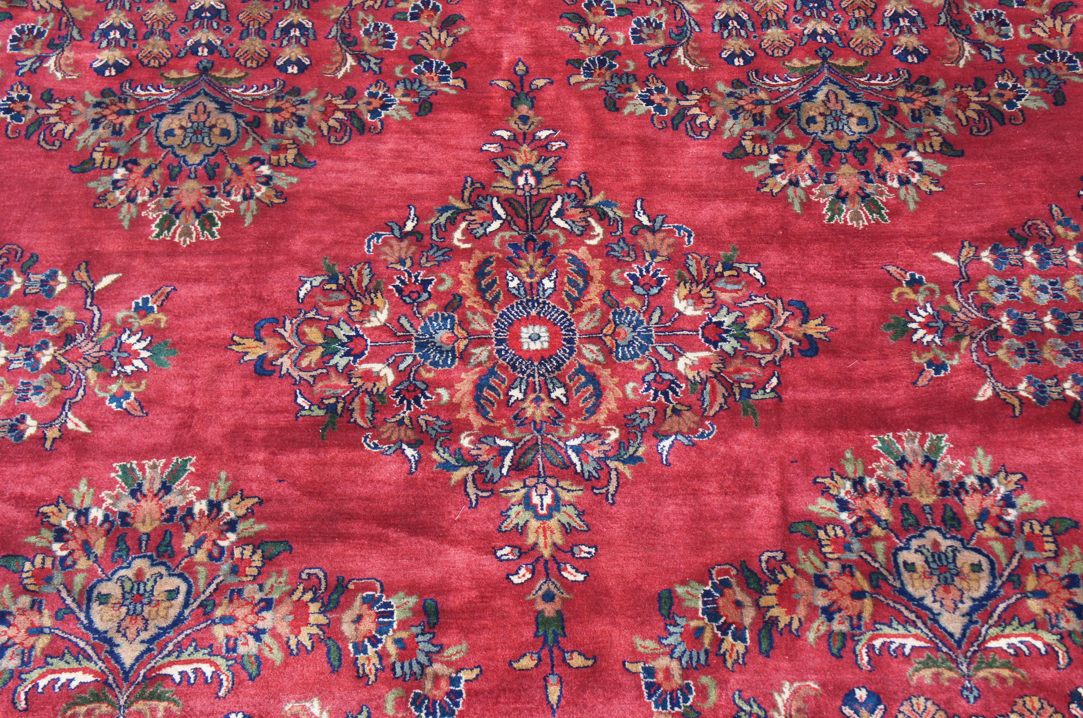 Antique Hand knotted Wool Mahajiran Sarugh Sarouk Persian Area Rug In Good Condition In Dayton, OH