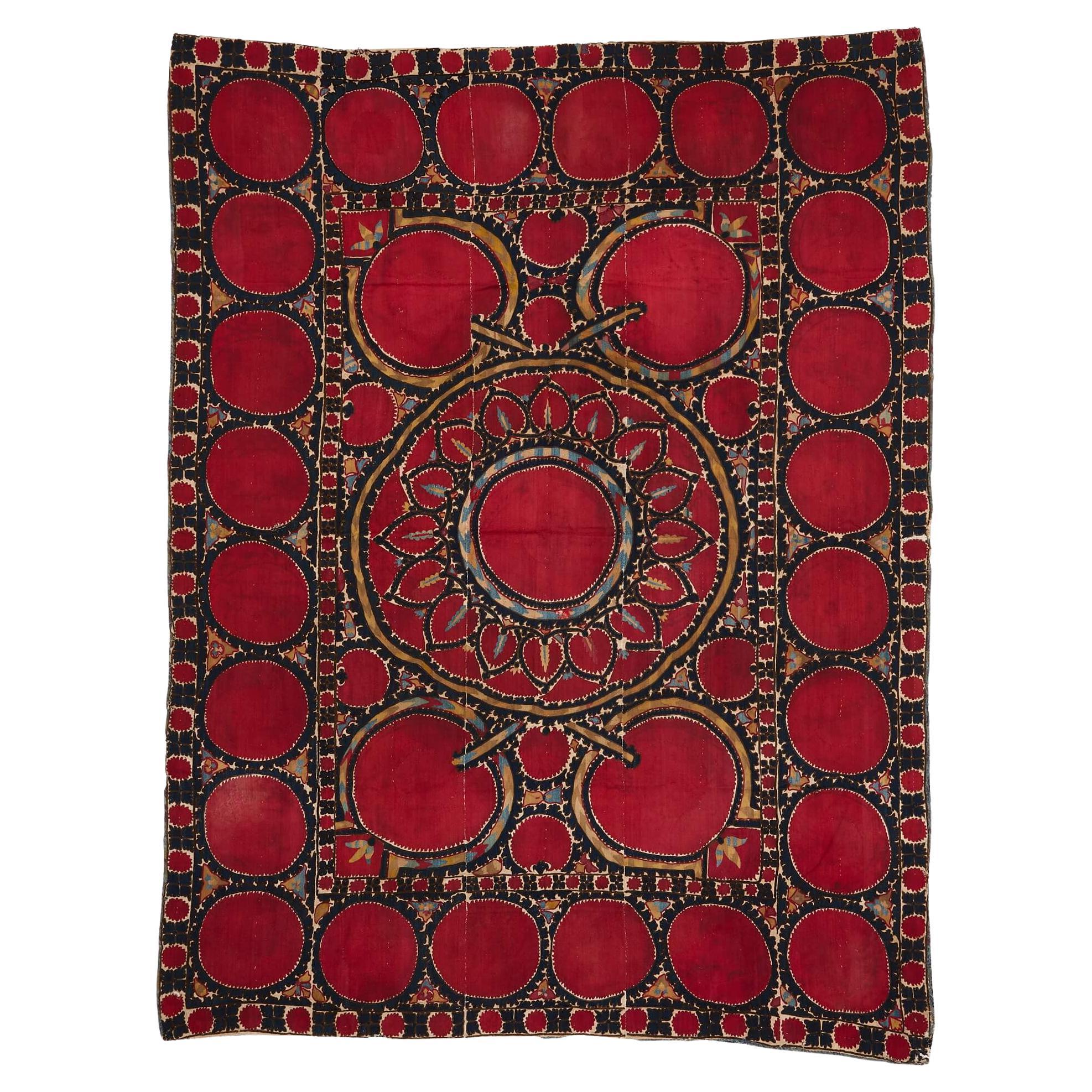 Textile Suzani ancien en soie fabriqué à la main, Ouzbékistan 