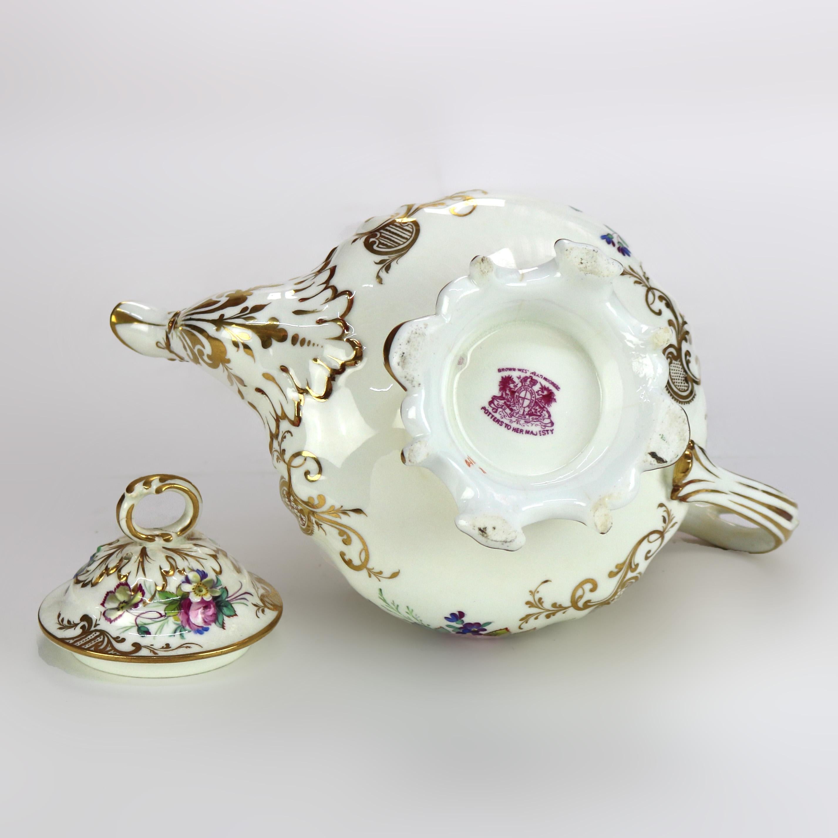 Théière ancienne en porcelaine peinte à la main et dorée C1890 en vente 3