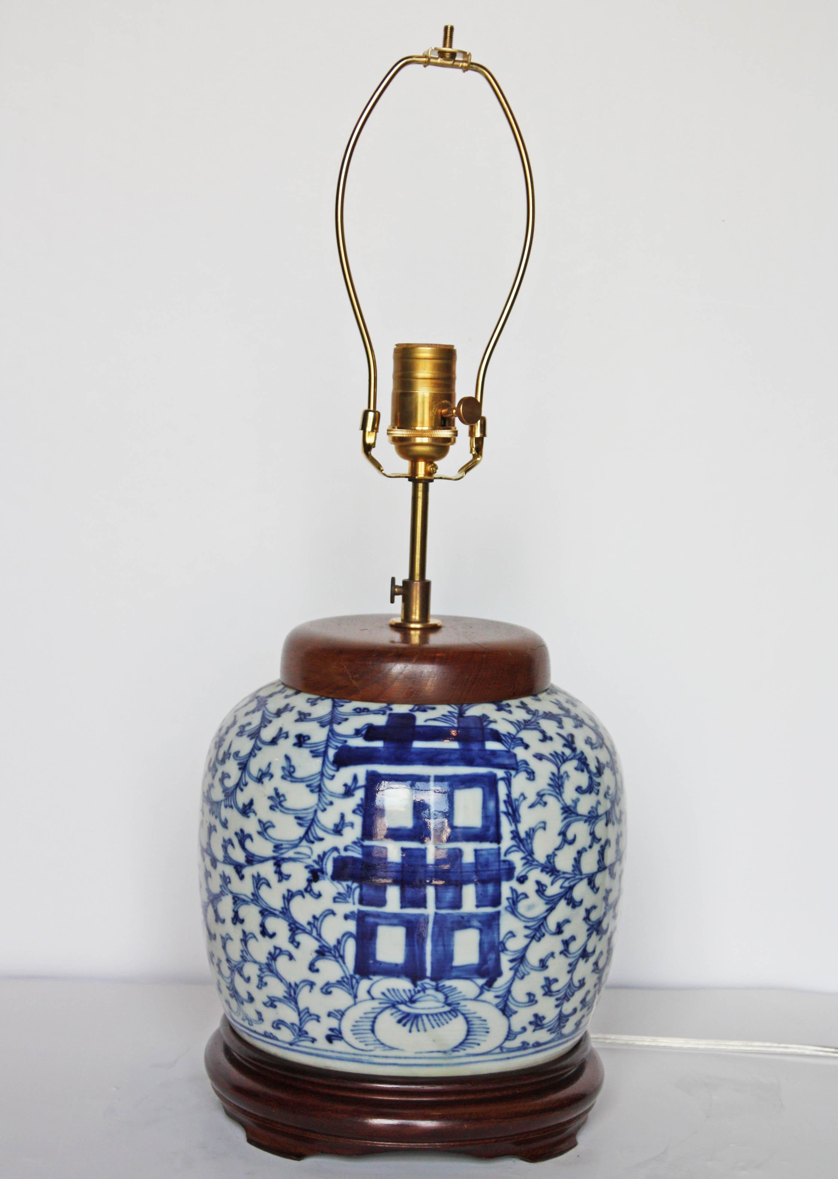 Antique hand painted Chinese Ginger jar as a lamp with handmade silk shade and midcentury wood base.