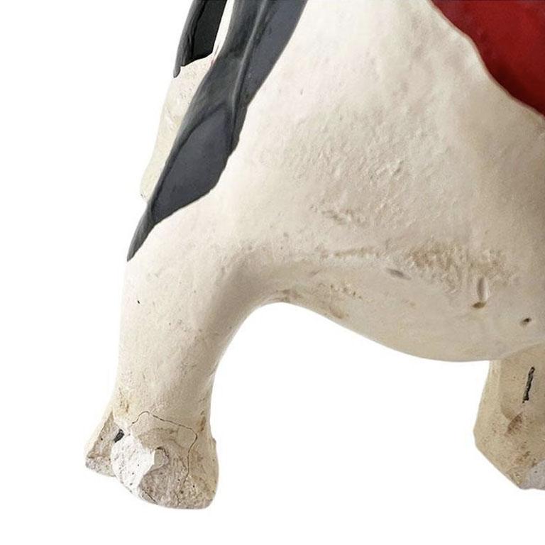 Antike handbemalte Bostoner Terrier-Keramik-Hundestatue mit rotem Kragen im Angebot 2