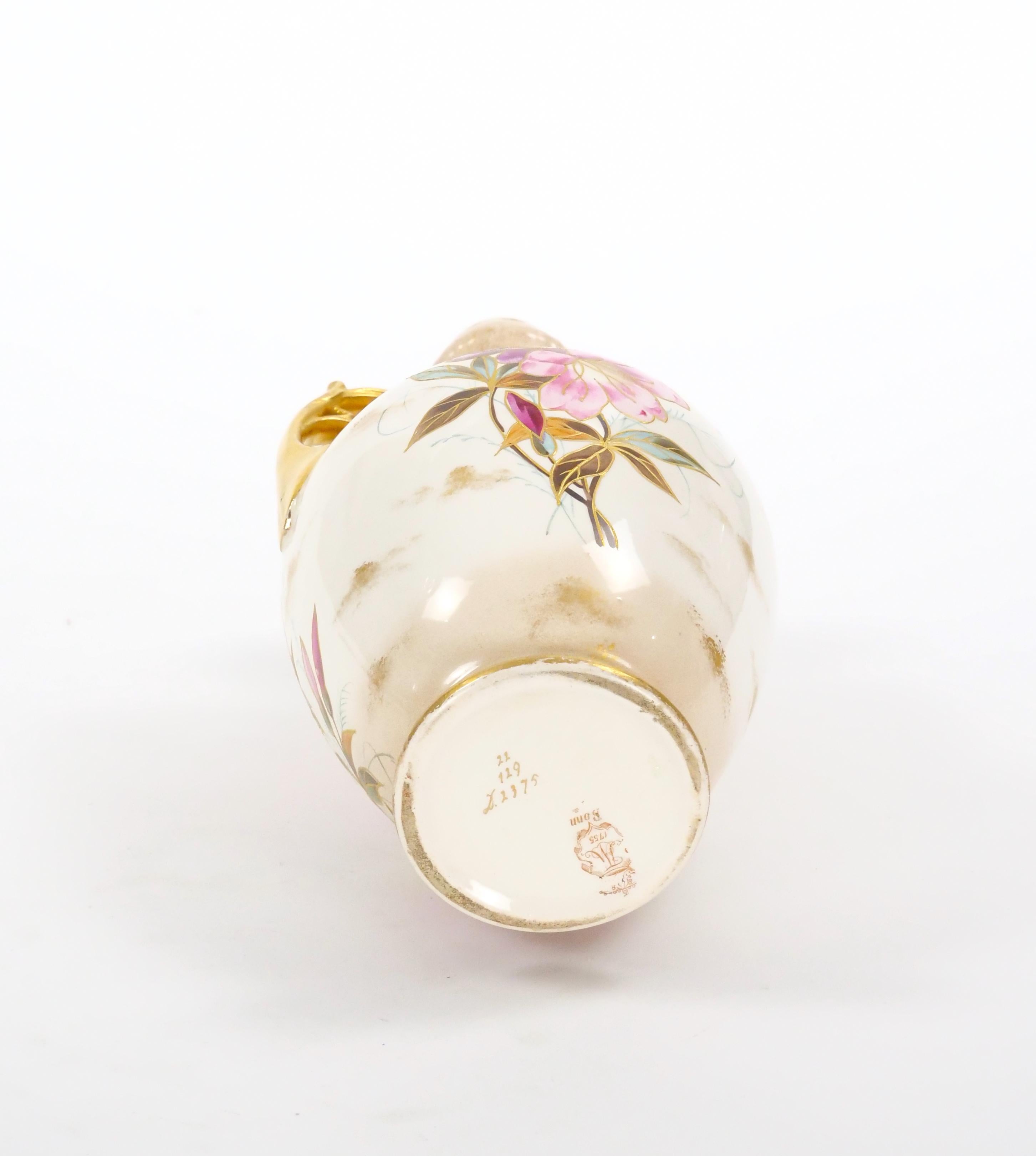 Antique hand Painted / Gilt Decorated German Decorative Piece For Sale 4