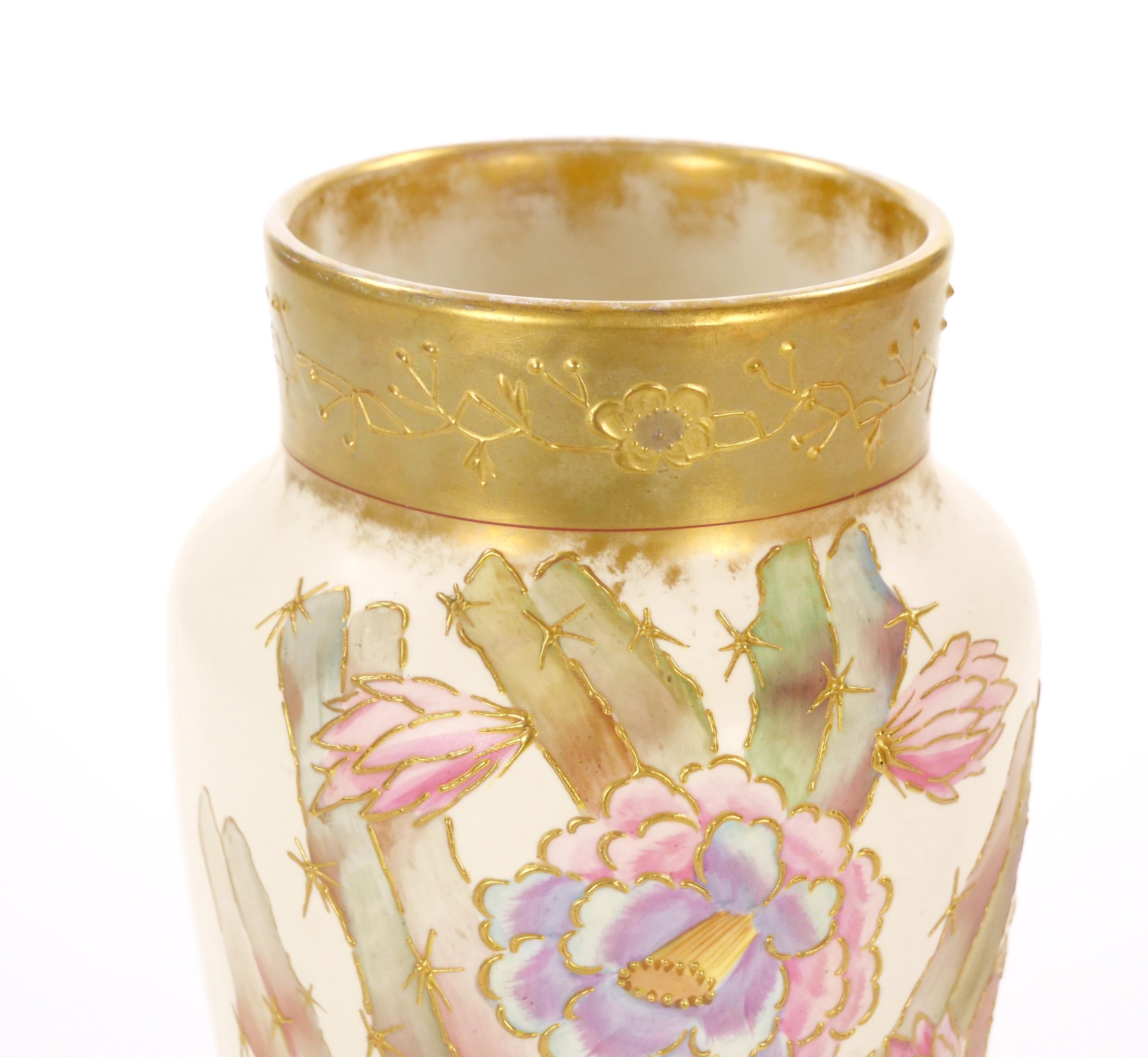 Antique Hand Painted & Gilt Decorated German Porcelain Decorative Vase In Good Condition For Sale In Tarry Town, NY