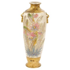 Antico vaso decorativo tedesco in porcellana dipinta a mano e dorata