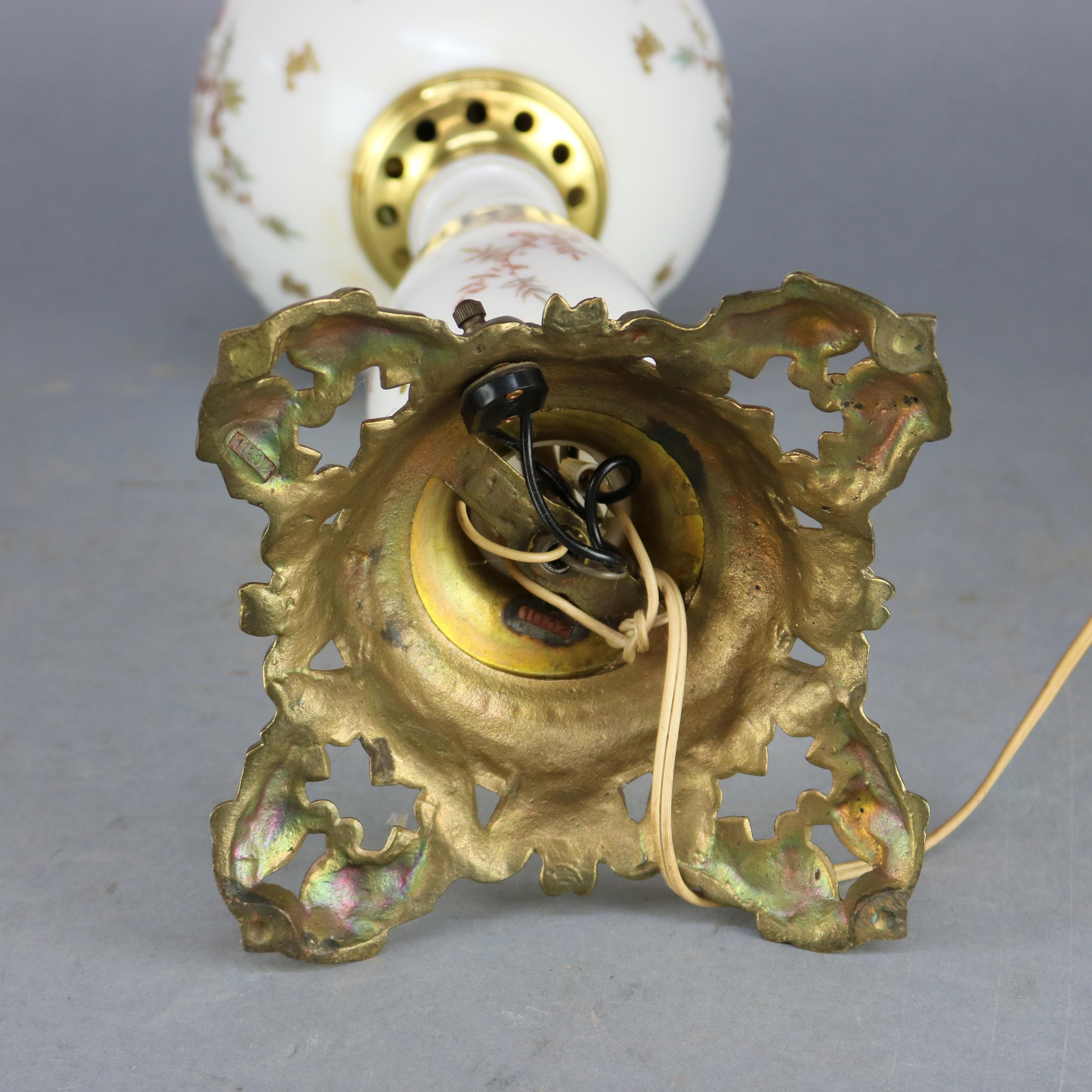 Antique Hand Painted Gone with the Wind Parlor Lamp, circa 1890 7