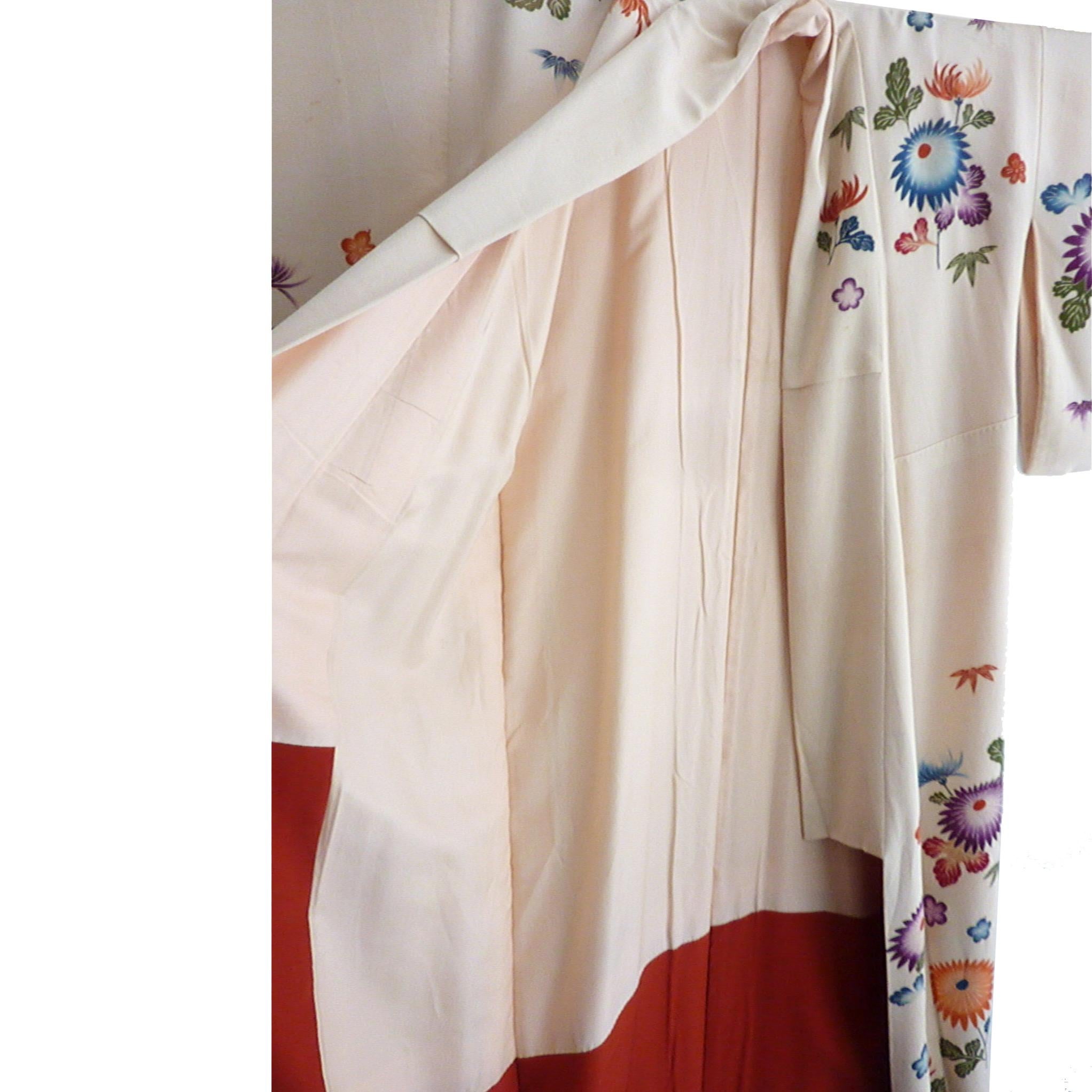 Women's Antique Hand-Painted Japanese Ecru Furisode Silk Kimono 