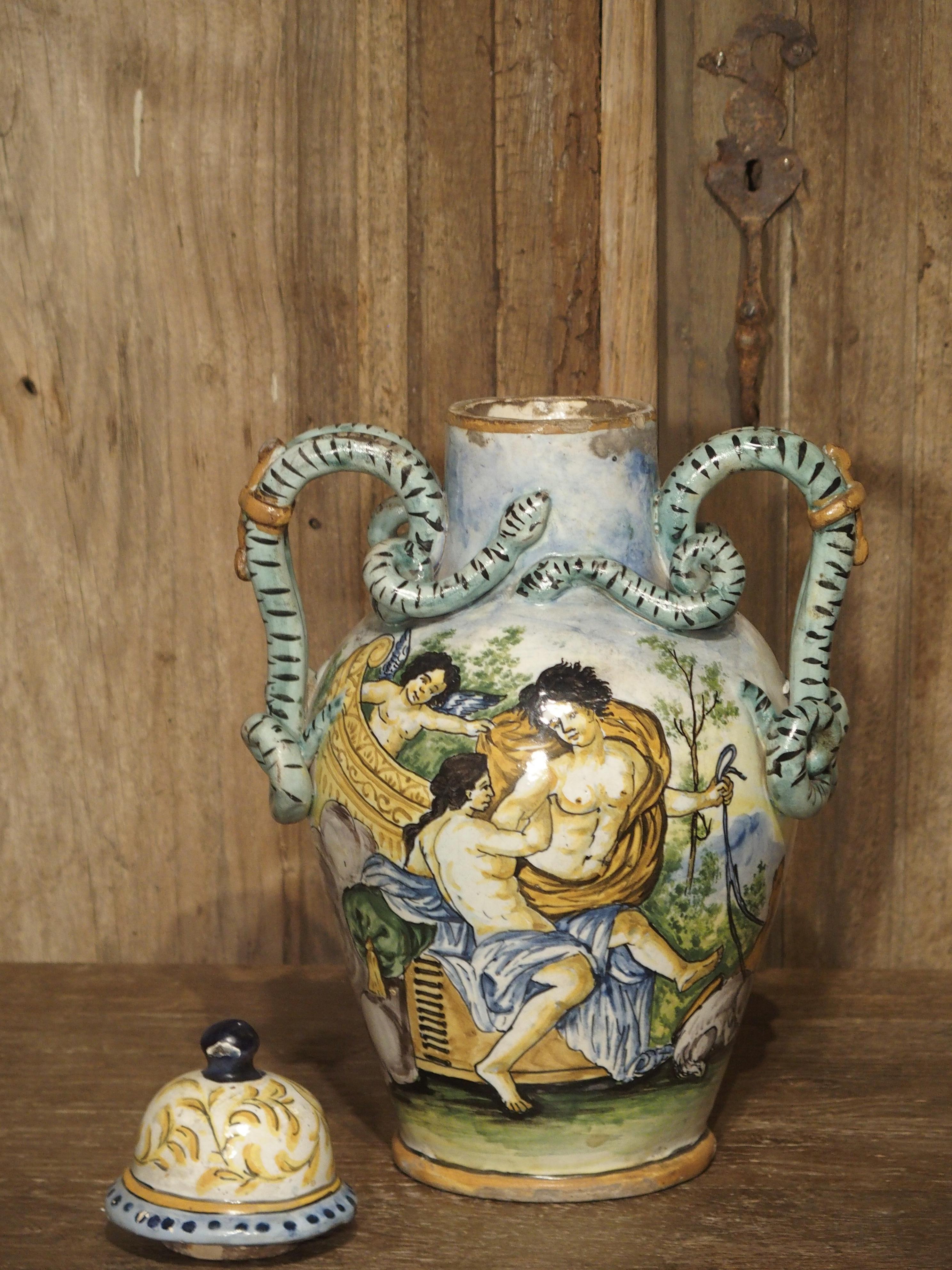 Antique Hand Painted Majolica Vase from Umbria, circa 1870 For Sale 1