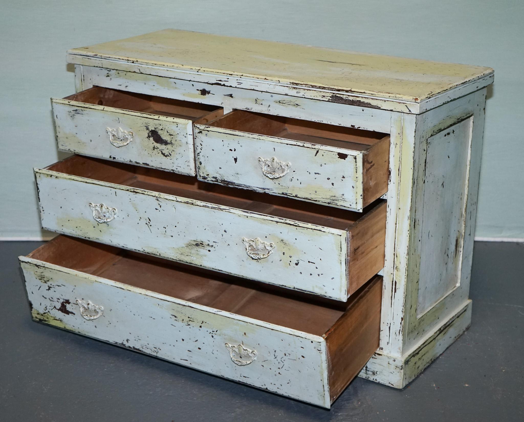 British ANTIQUE HAND PAINTED PALE PiNE GREEN THREE DRAWER CHEST OF DRAWERS For Sale