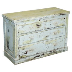 Commodes and Chests of Drawers
