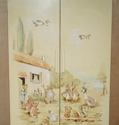 ANTiQUE HAND PAINTED PETER RABBIT CHILDRENS WARDROBE PART OF A BEDROOM SUITE