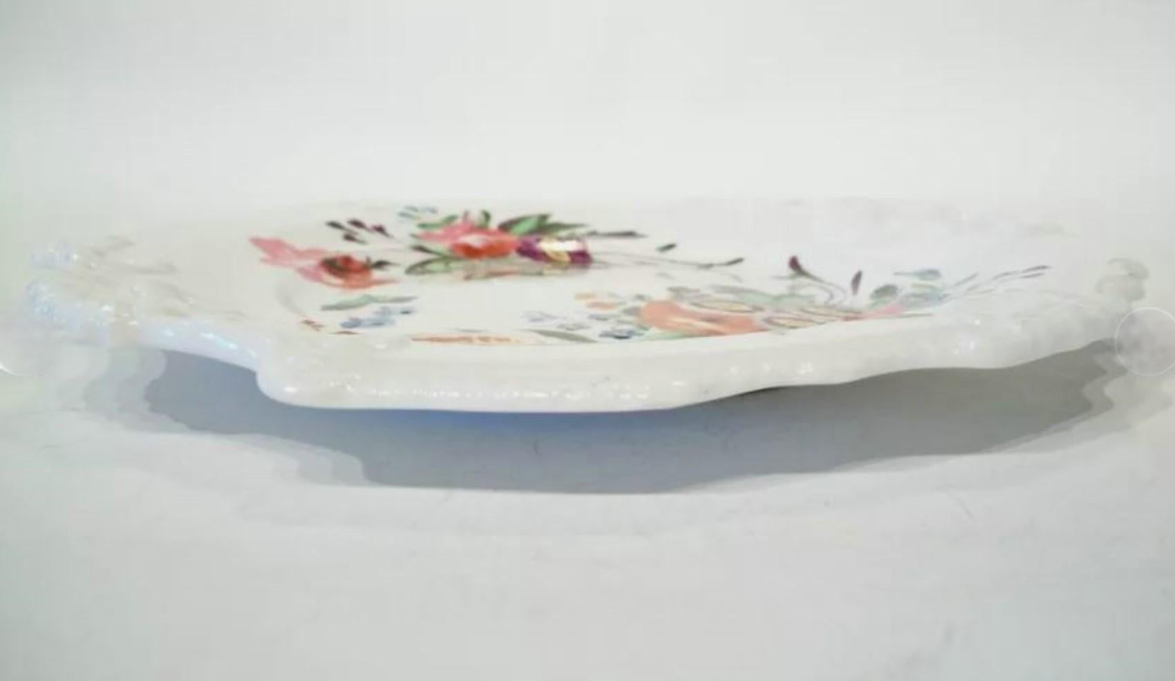 Peint à la main Assiette de cabinet ancienne en porcelaine peinte à la main - Non signée - Royaume-Uni - 19ème siècle en vente